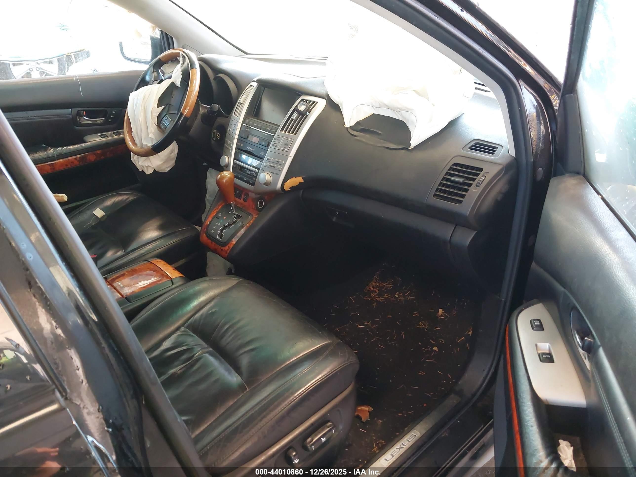LEXUS RX image 5