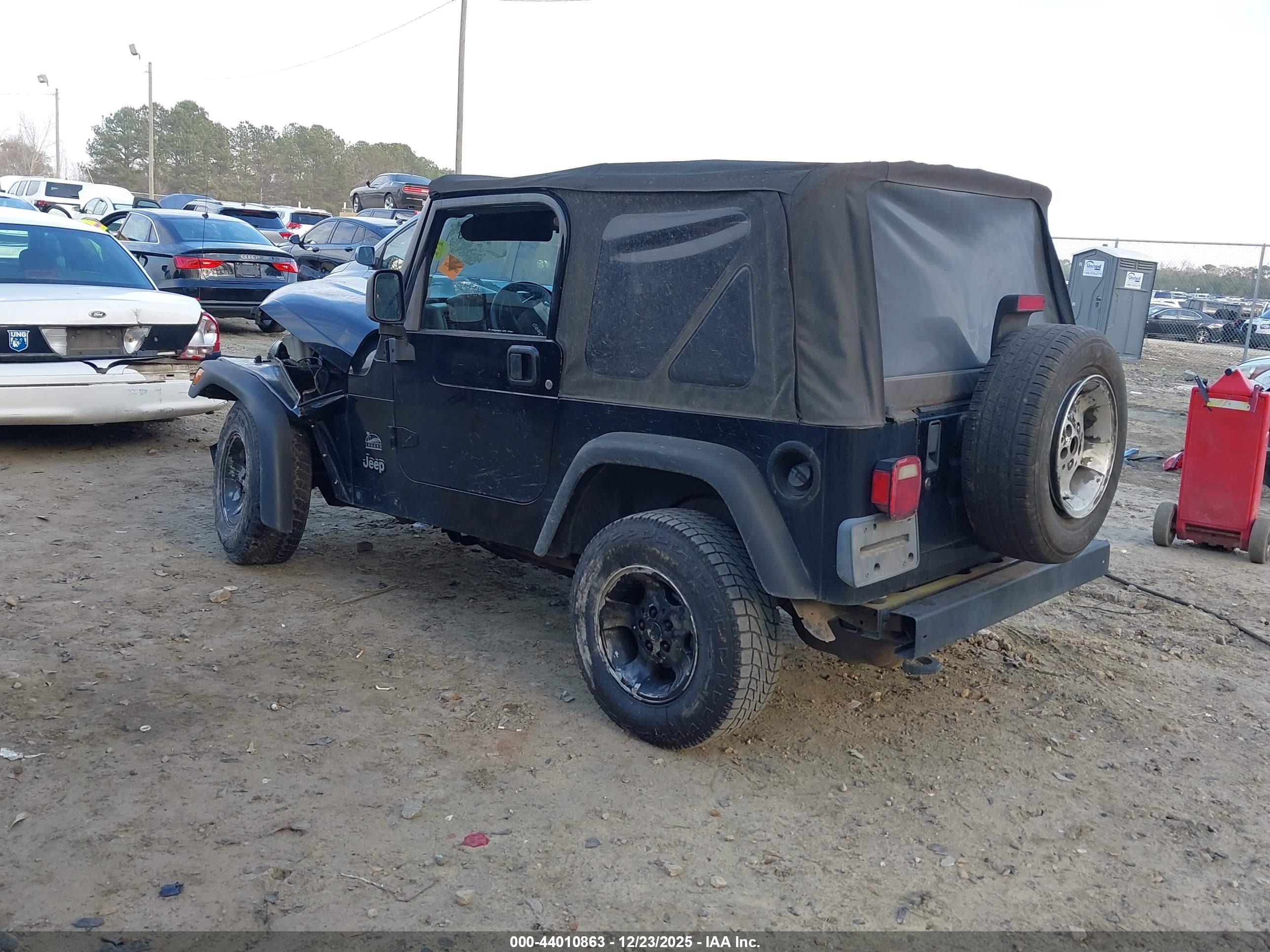 JEEP WRANGLER image 3