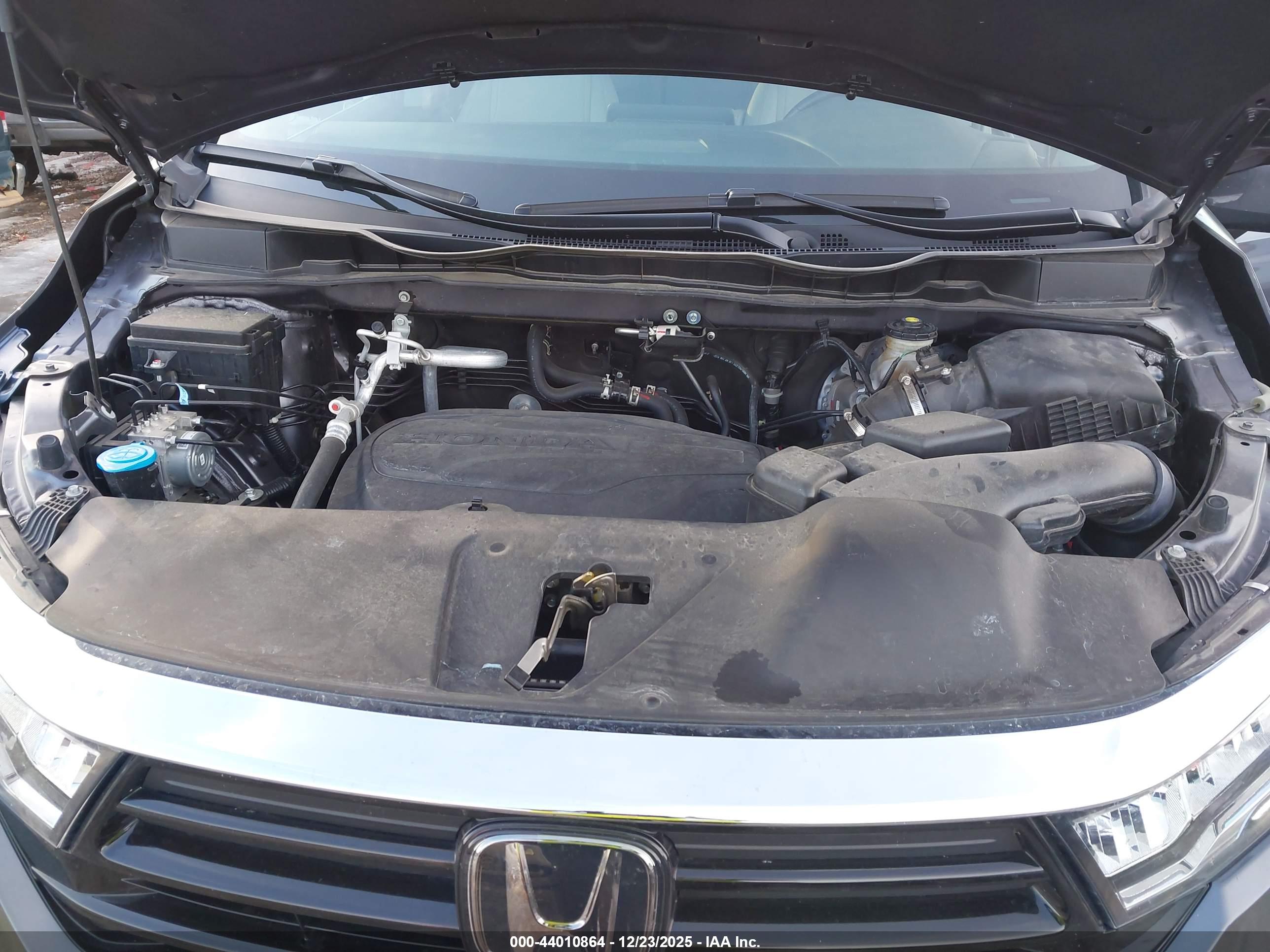 HONDA ODYSSEY image 10