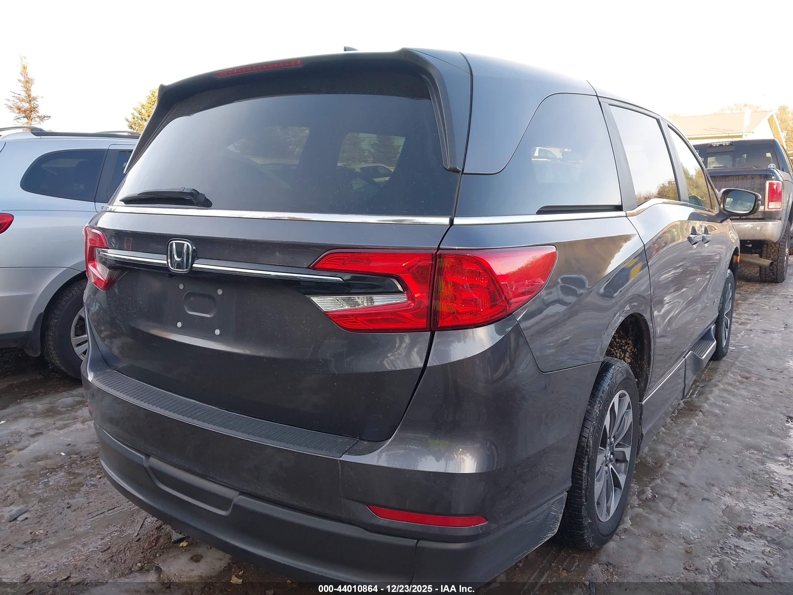 HONDA ODYSSEY image 4