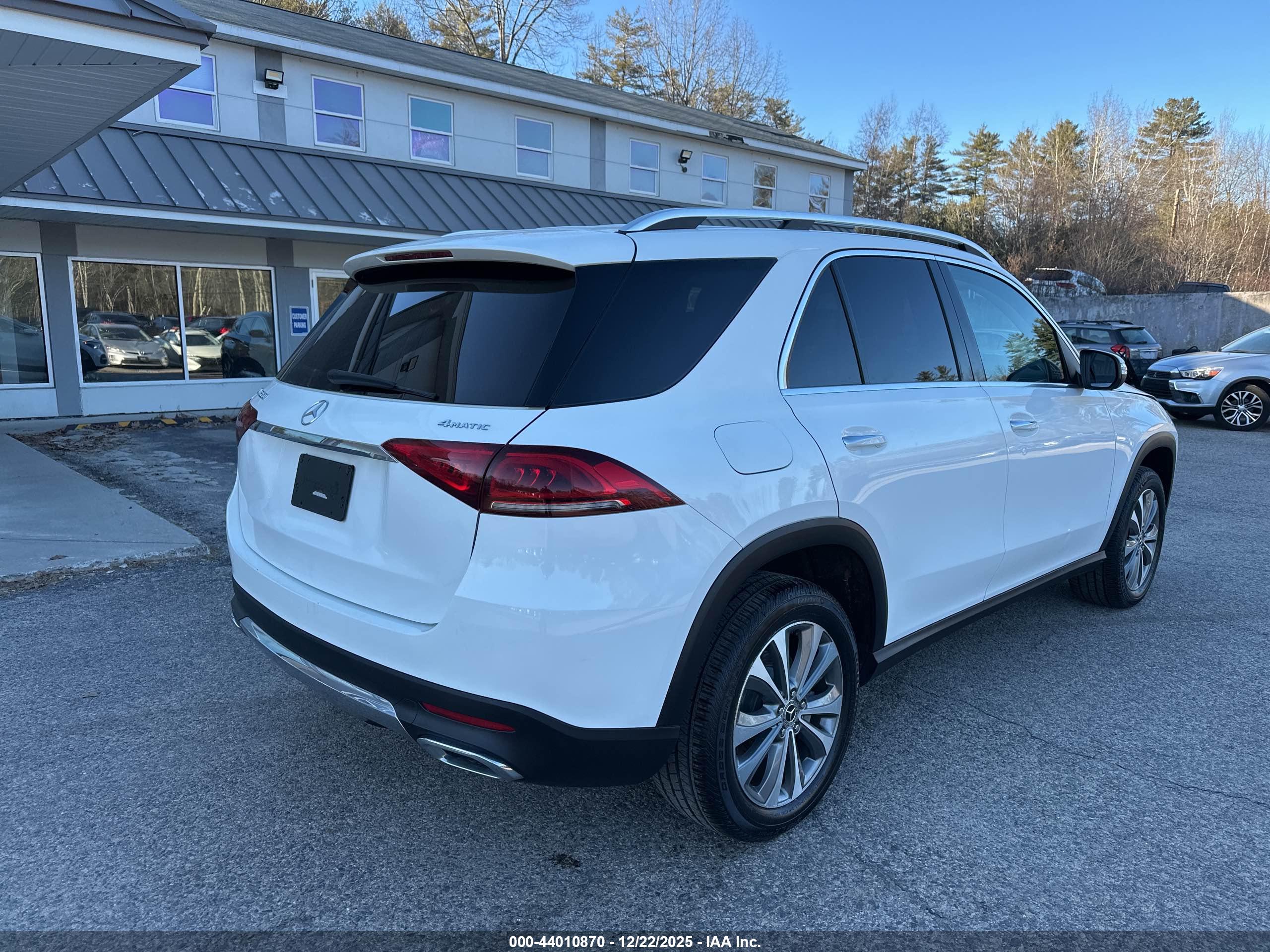 MERCEDES-BENZ GLE image 4