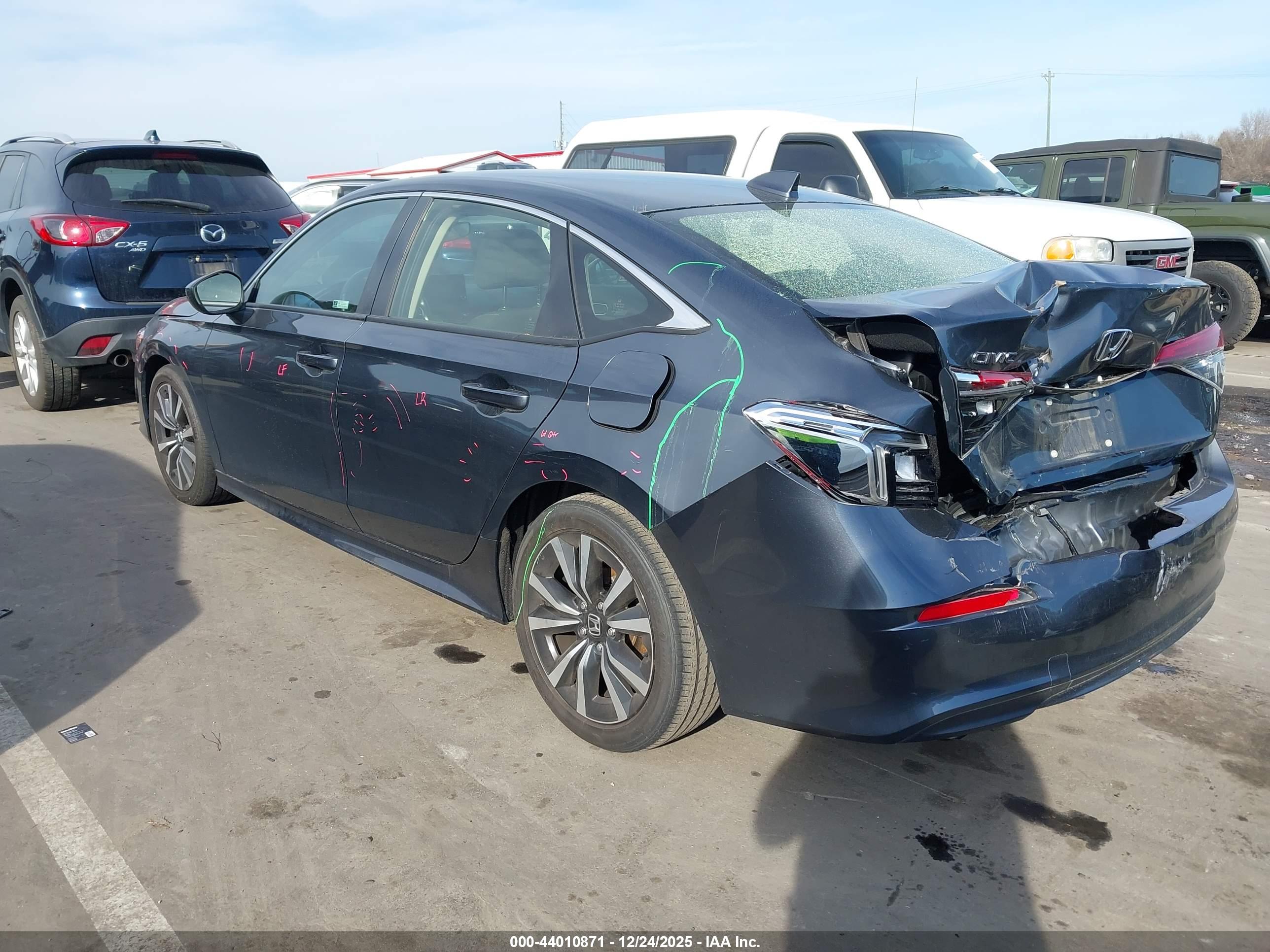 HONDA CIVIC image 3