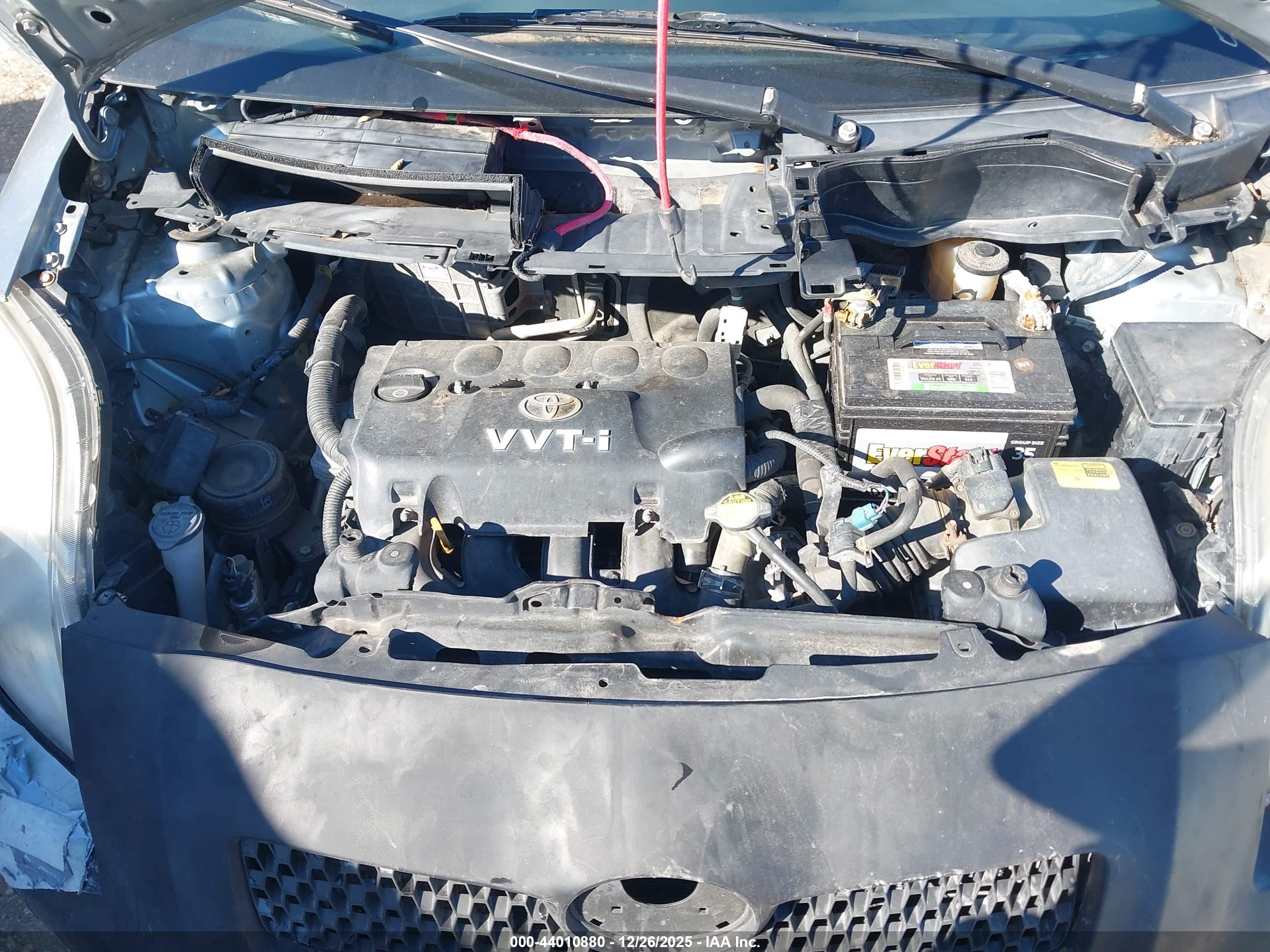 TOYOTA YARIS image 10