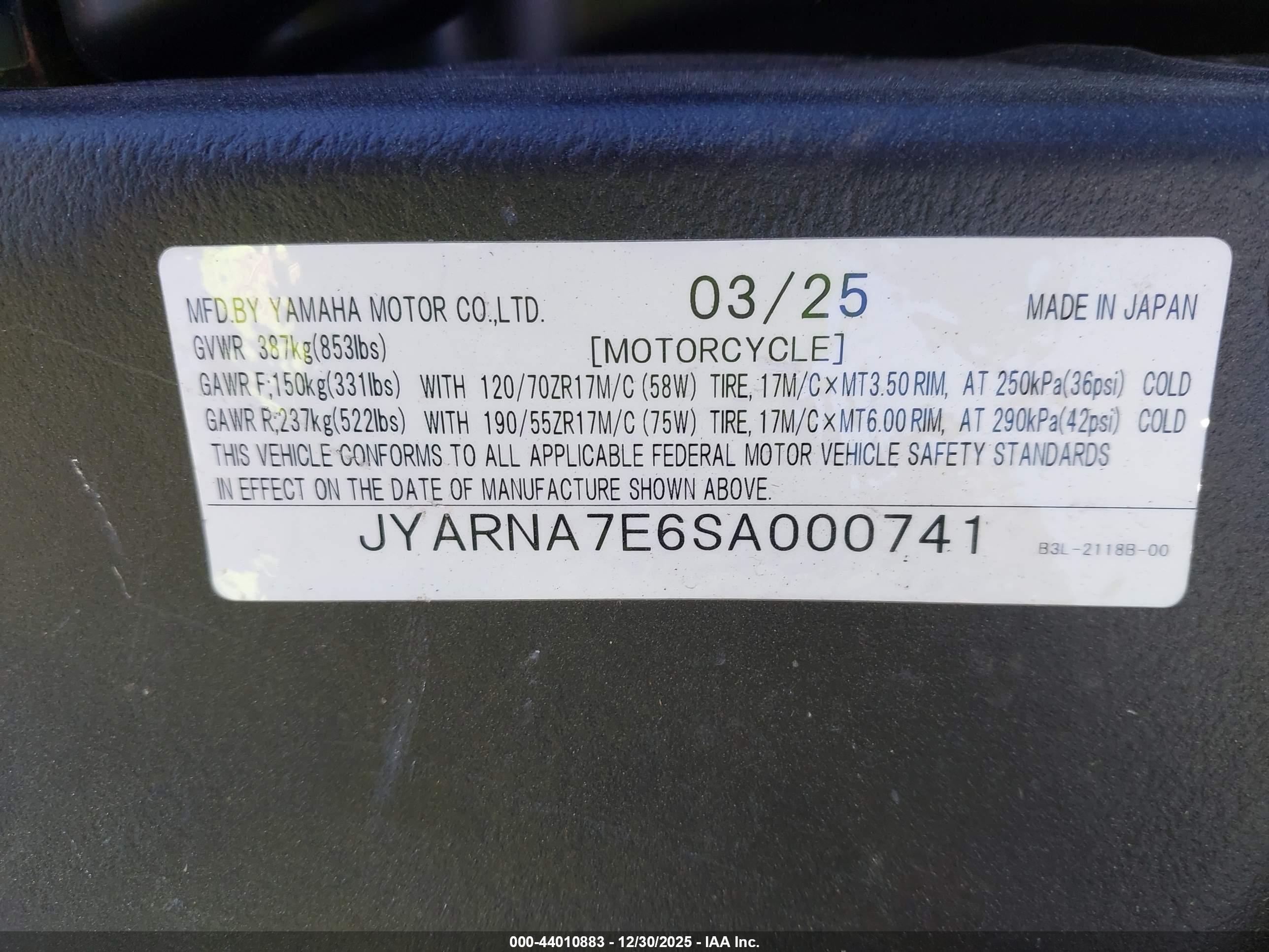 YAMAHA YZF1000 image 10