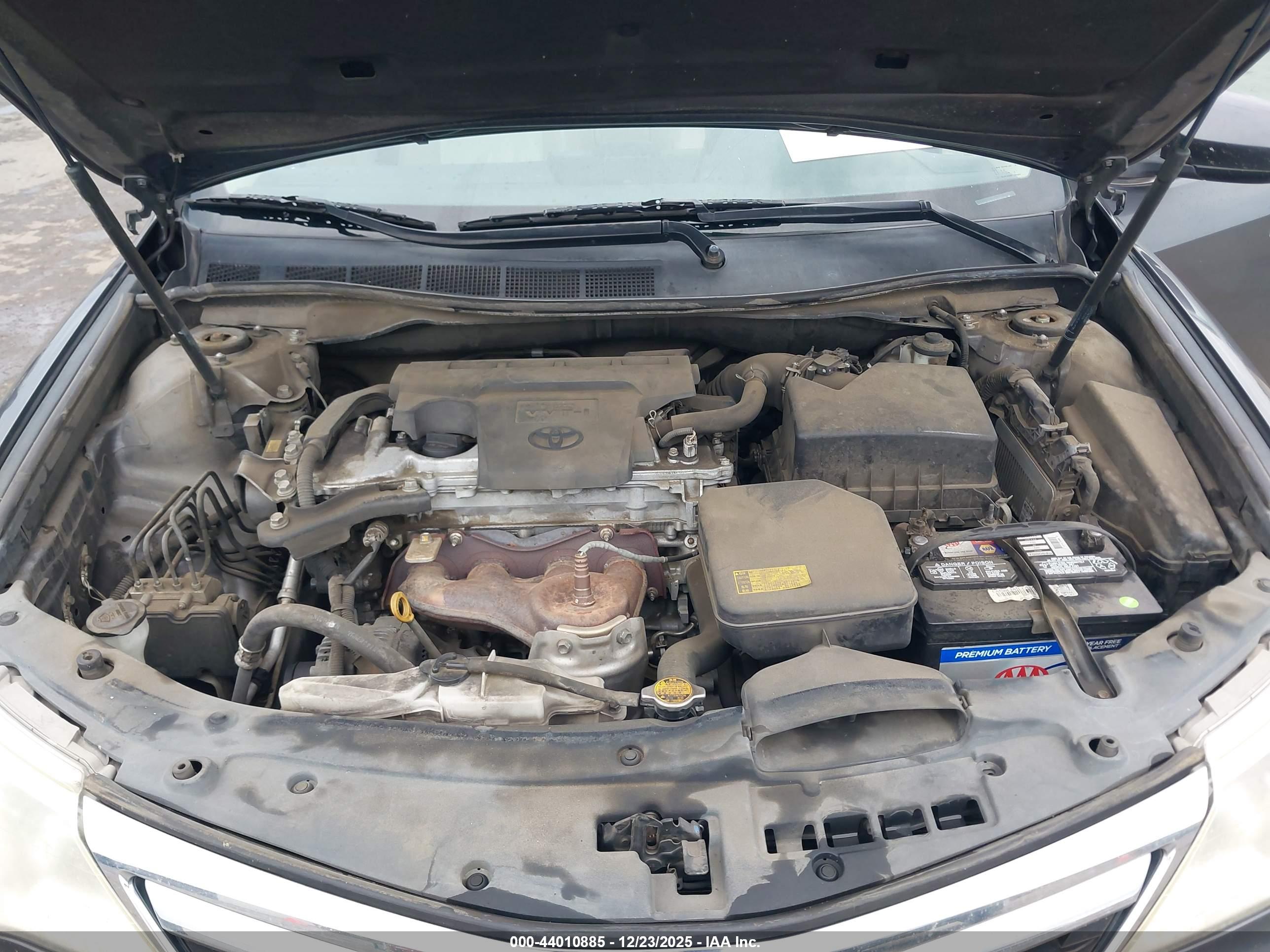 TOYOTA CAMRY image 10