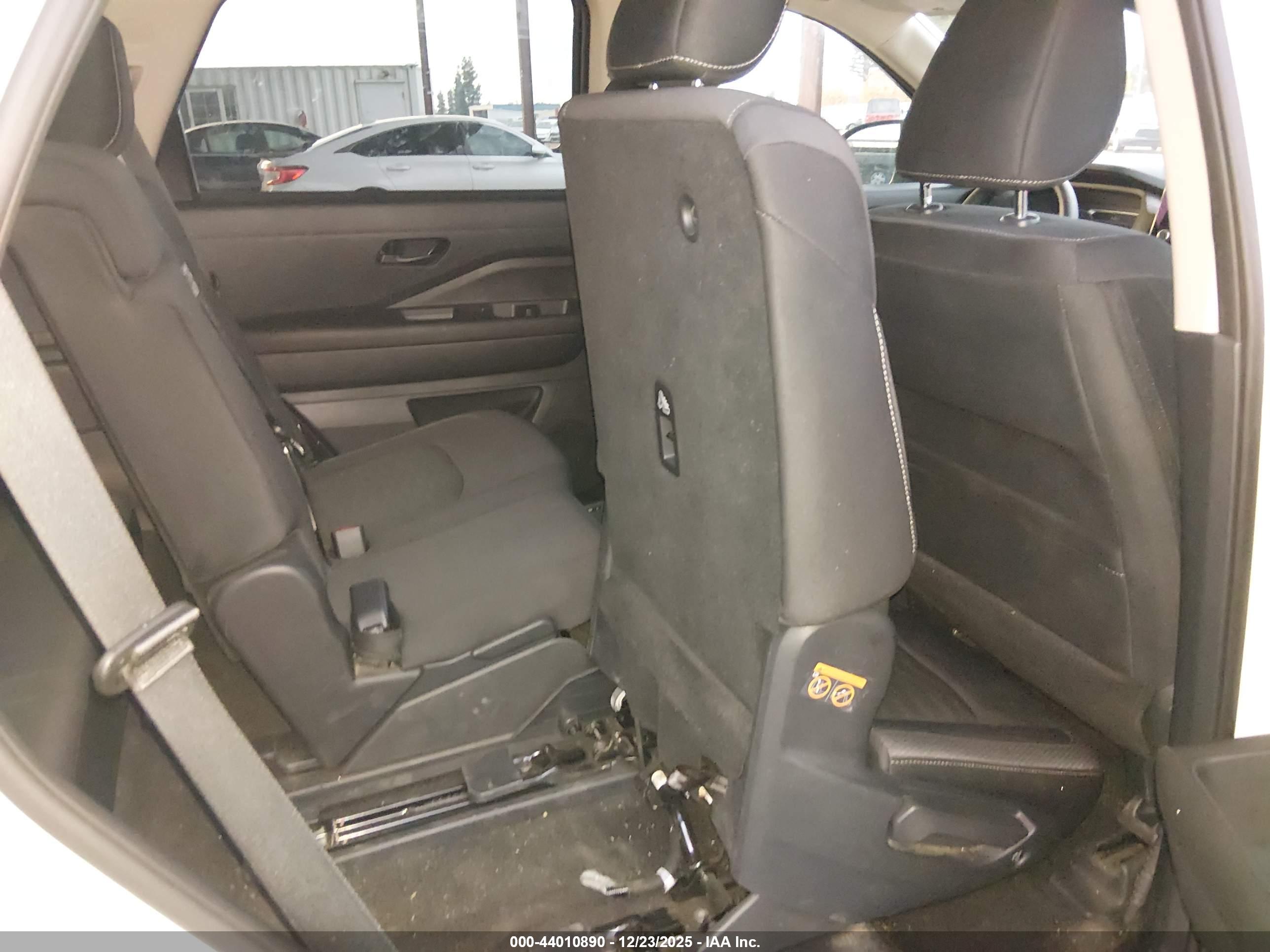NISSAN PATHFINDER image 8