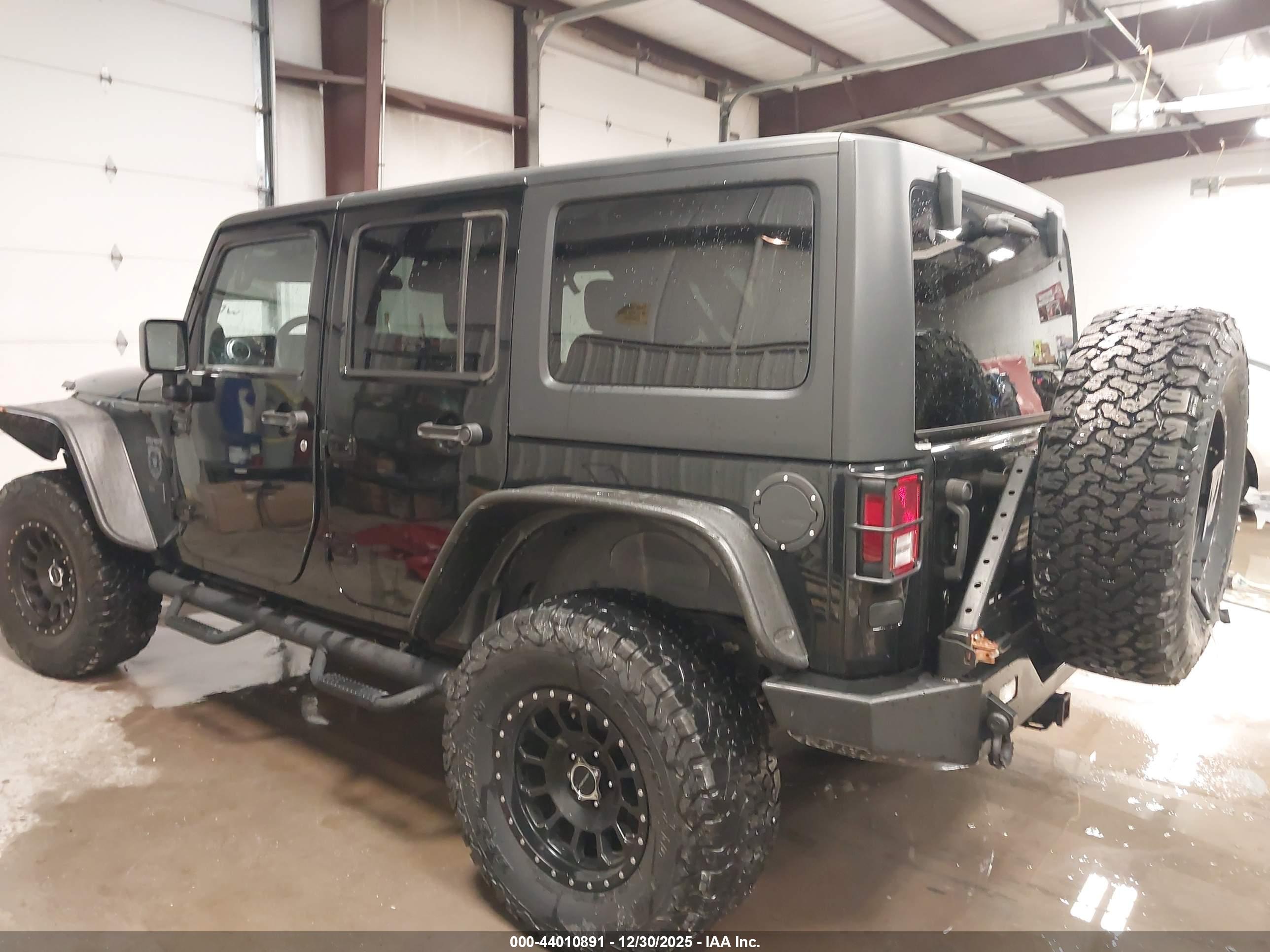 JEEP WRANGLER image 3