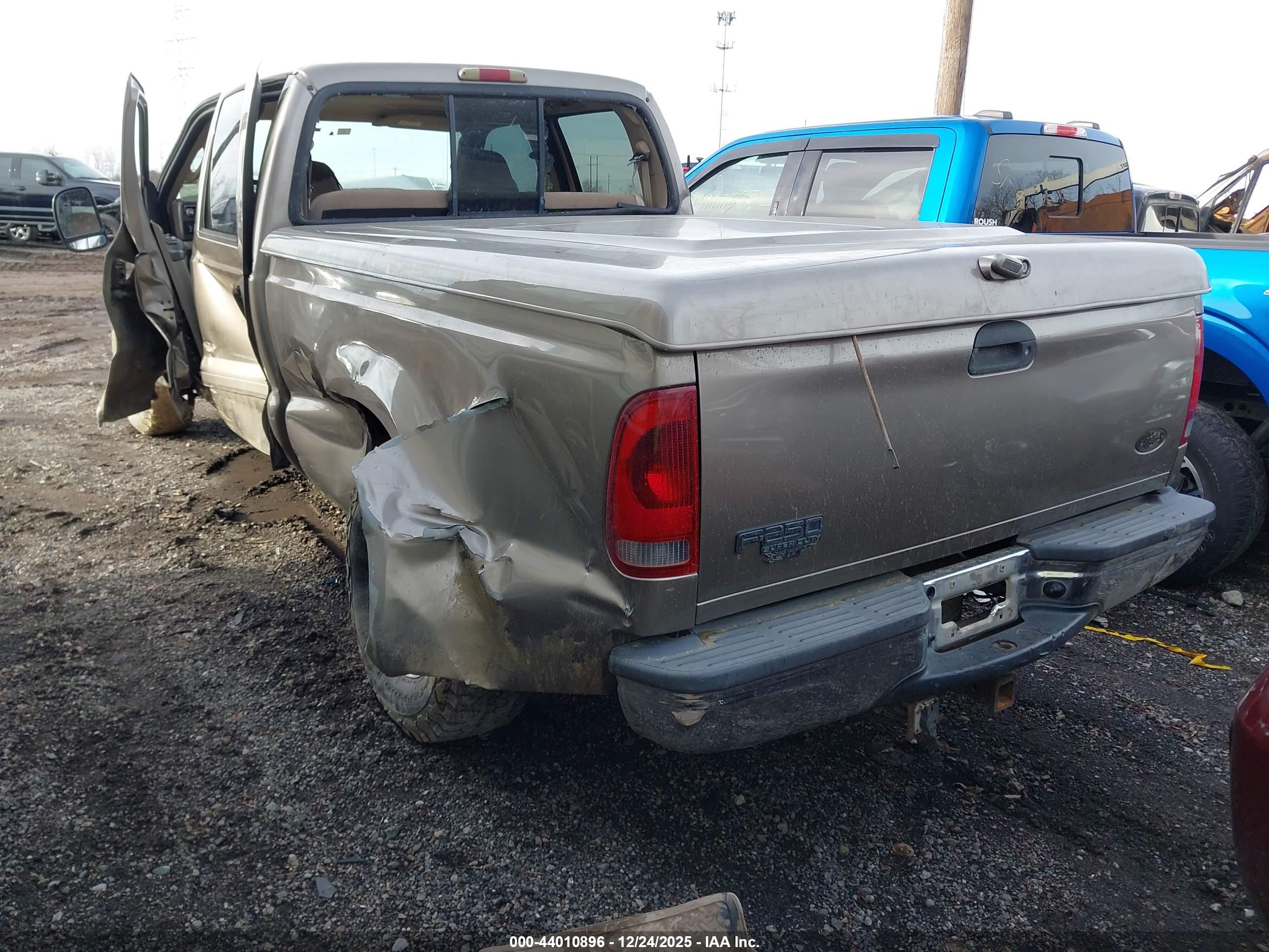 FORD F-250 image 3