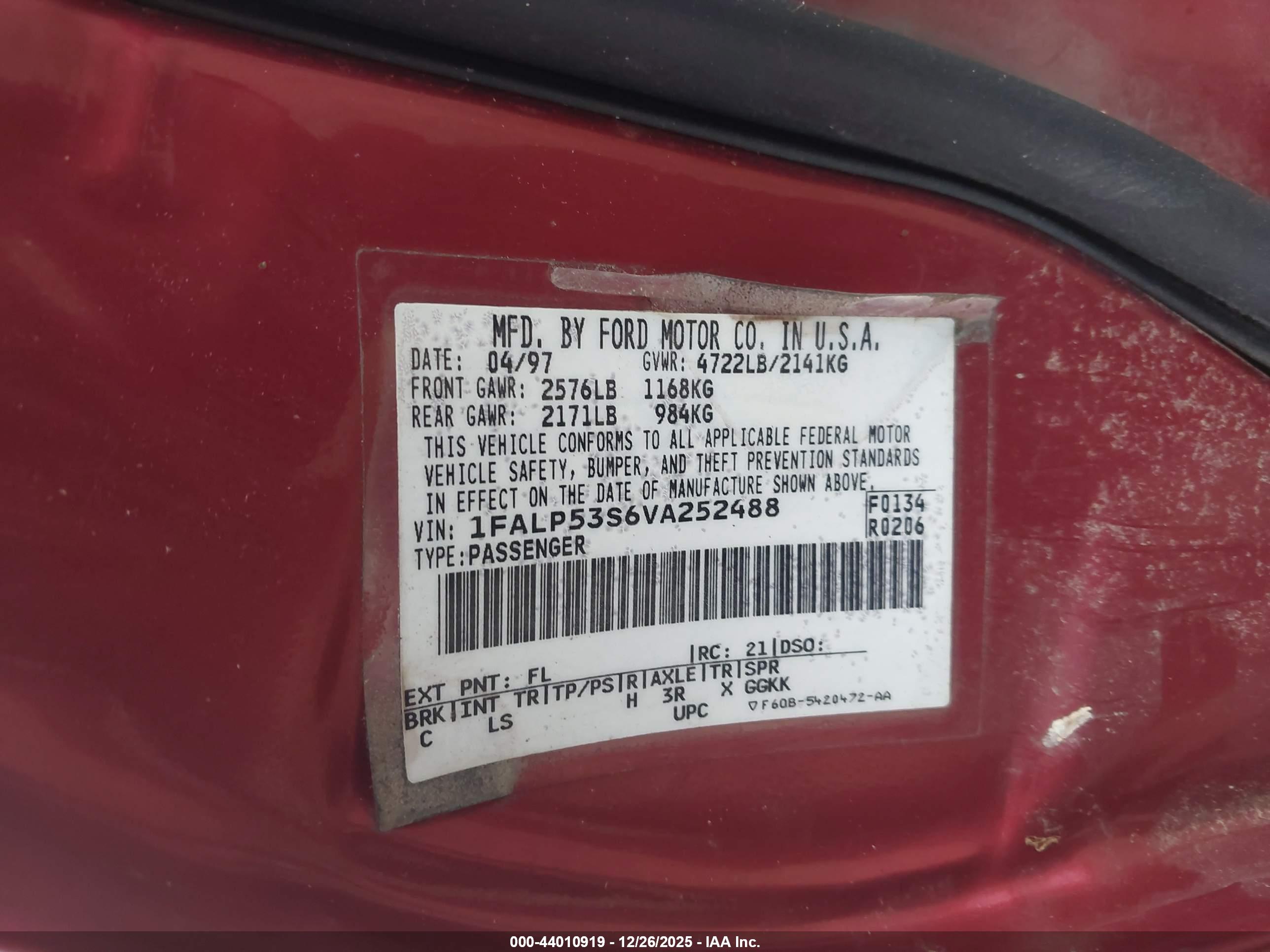 FORD TAURUS image 9