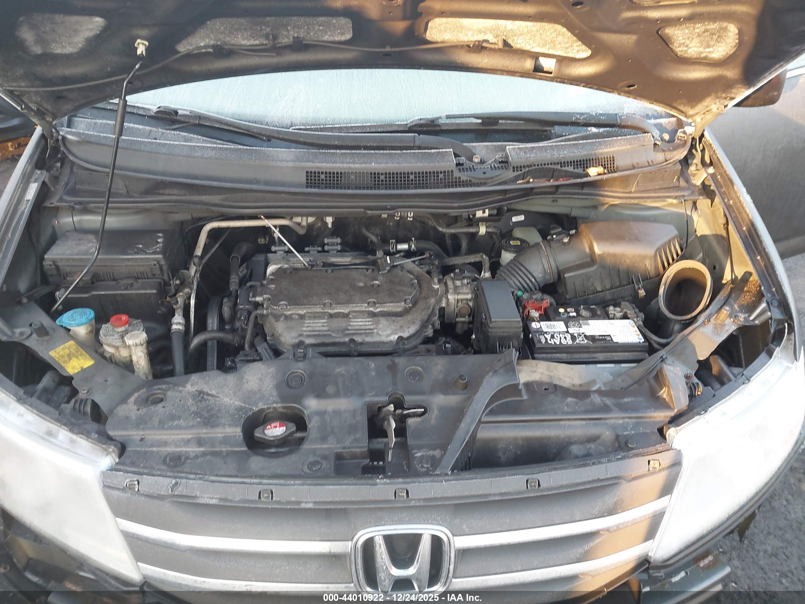 HONDA ODYSSEY image 10