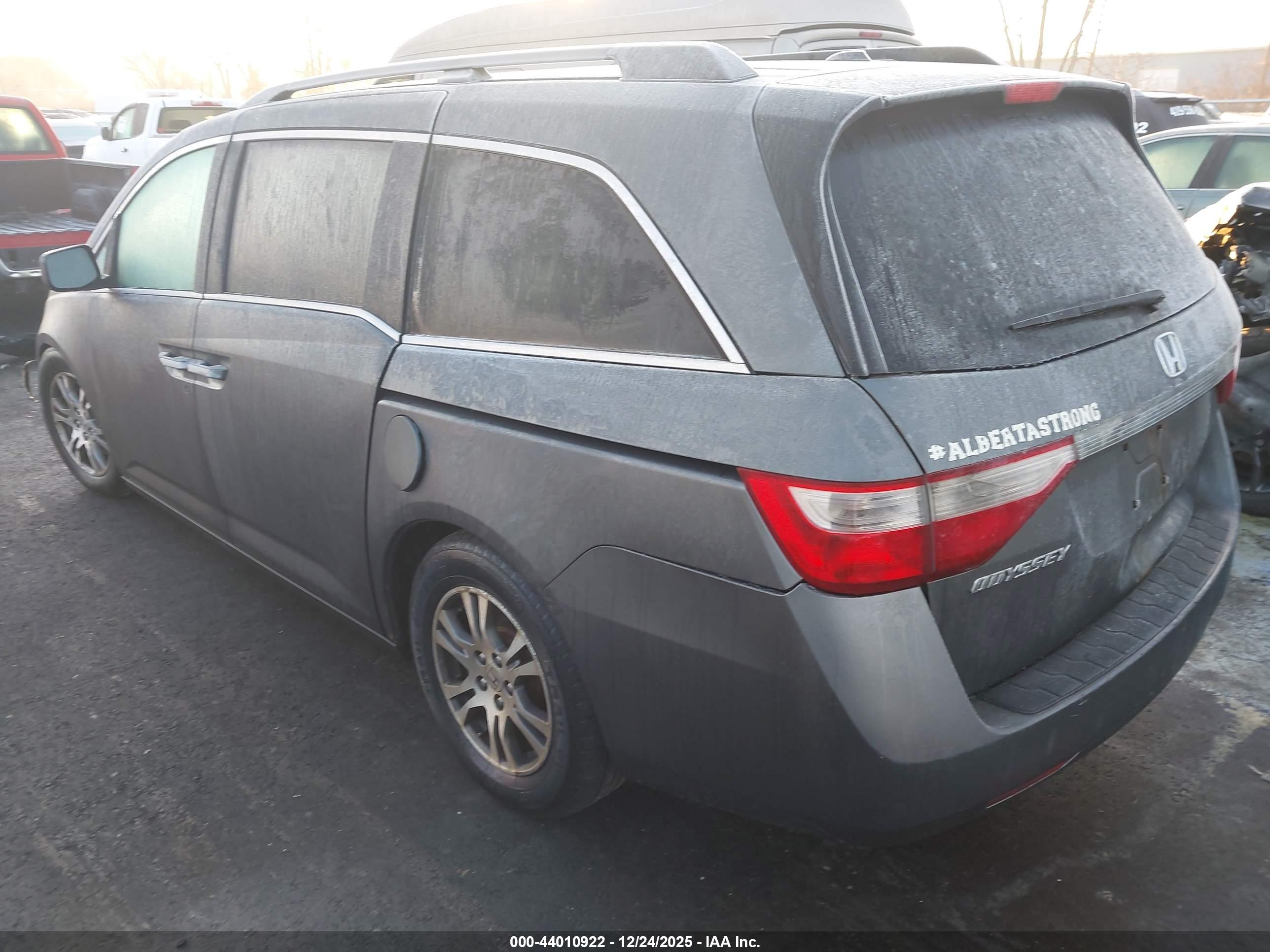 HONDA ODYSSEY image 3
