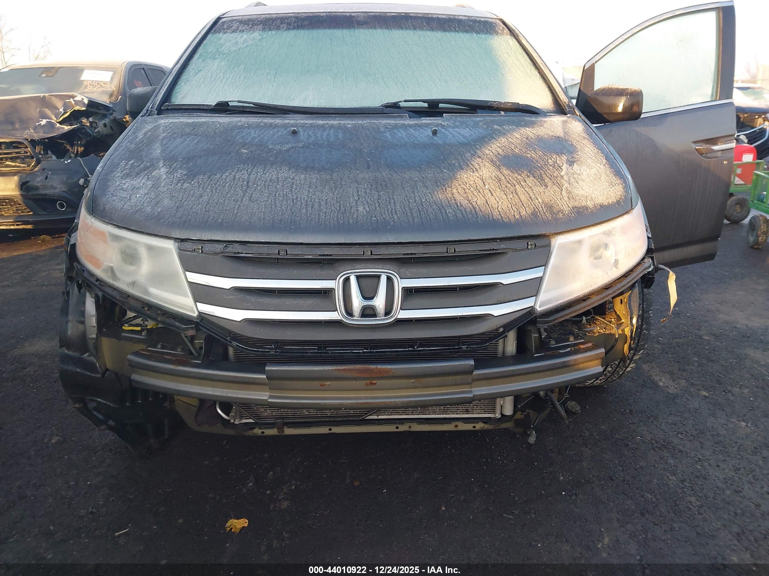 HONDA ODYSSEY image 6