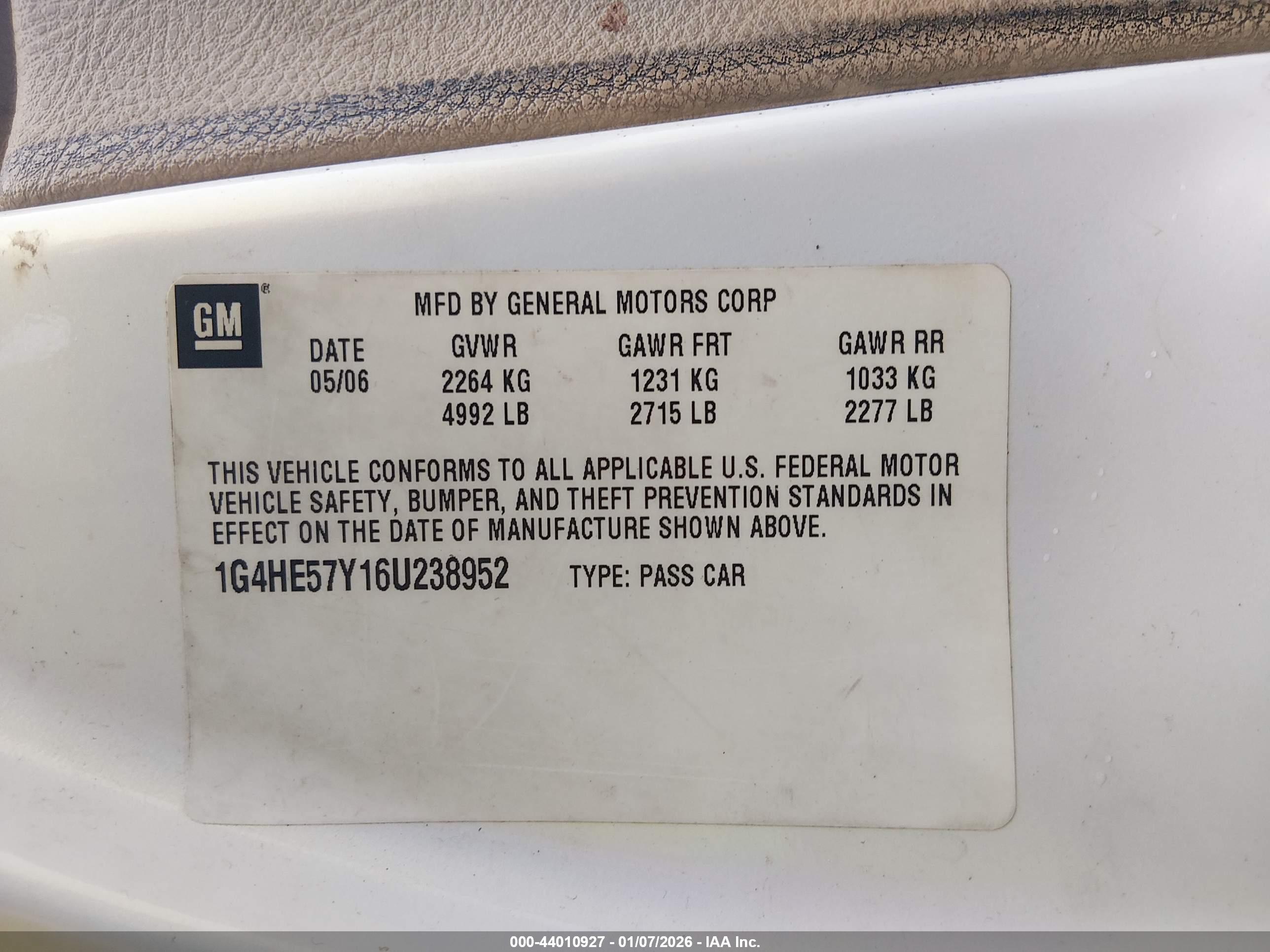 BUICK LUCERNE image 9