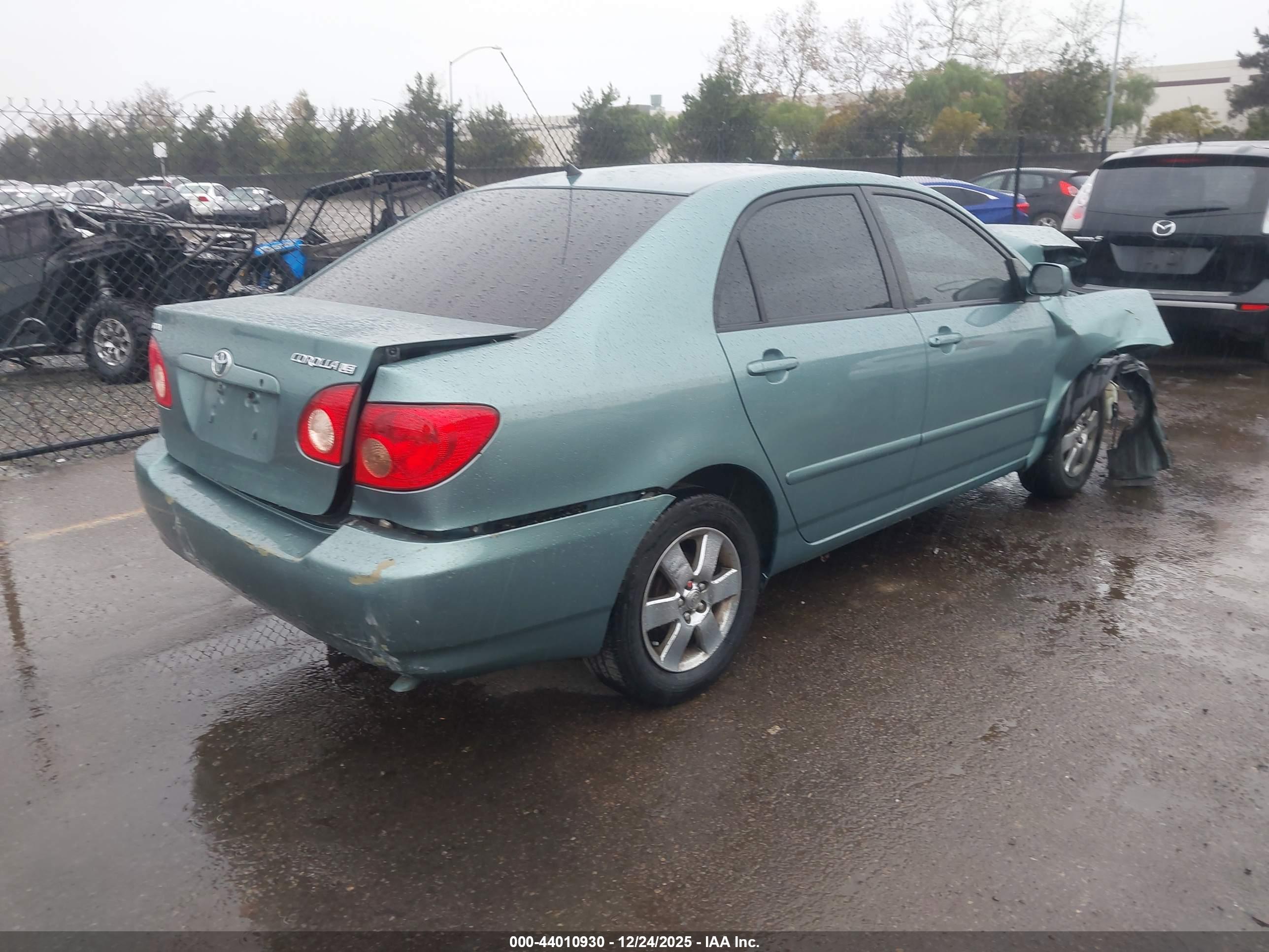 TOYOTA COROLLA image 4