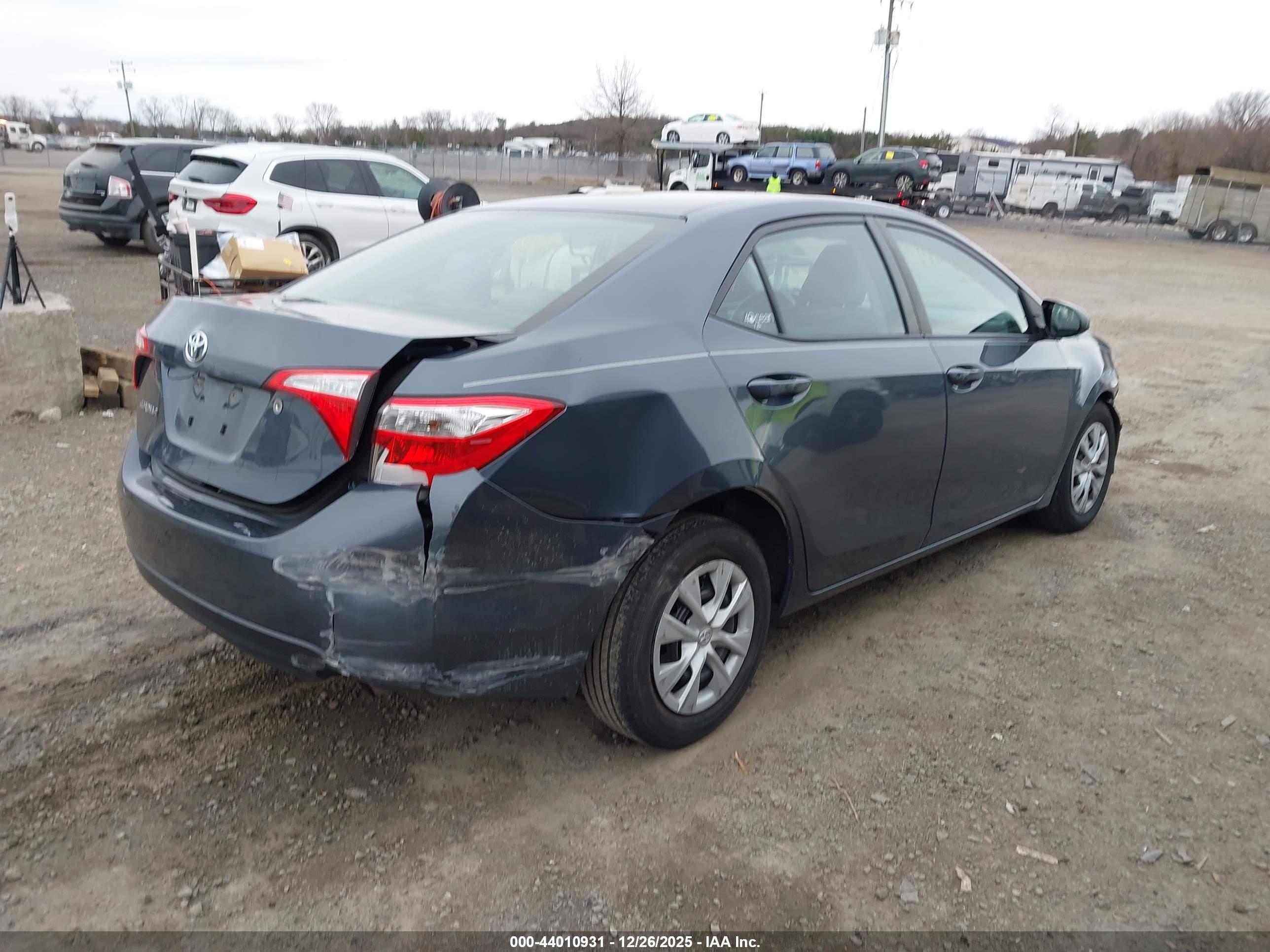 TOYOTA COROLLA image 4