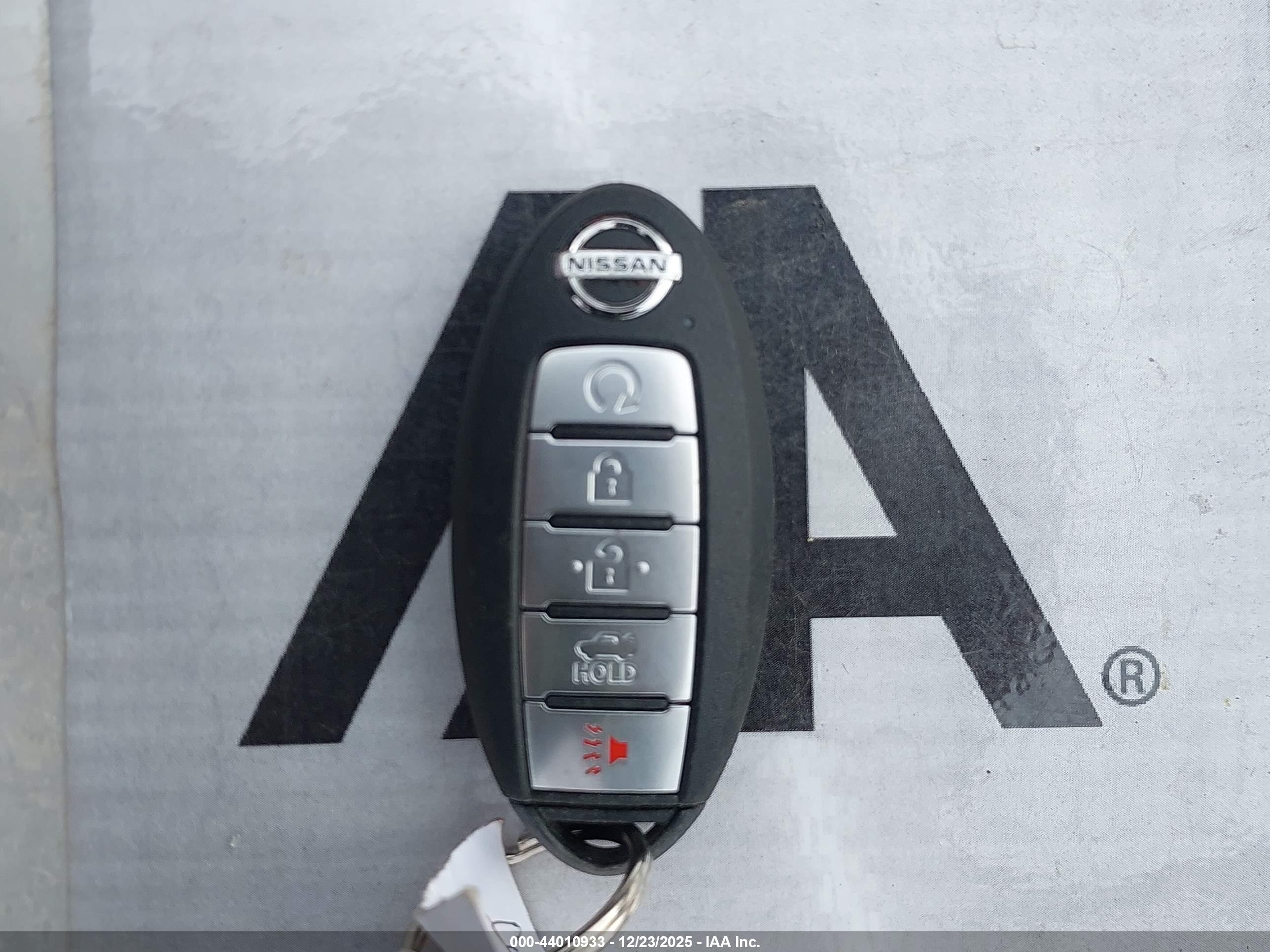 NISSAN ALTIMA image 11