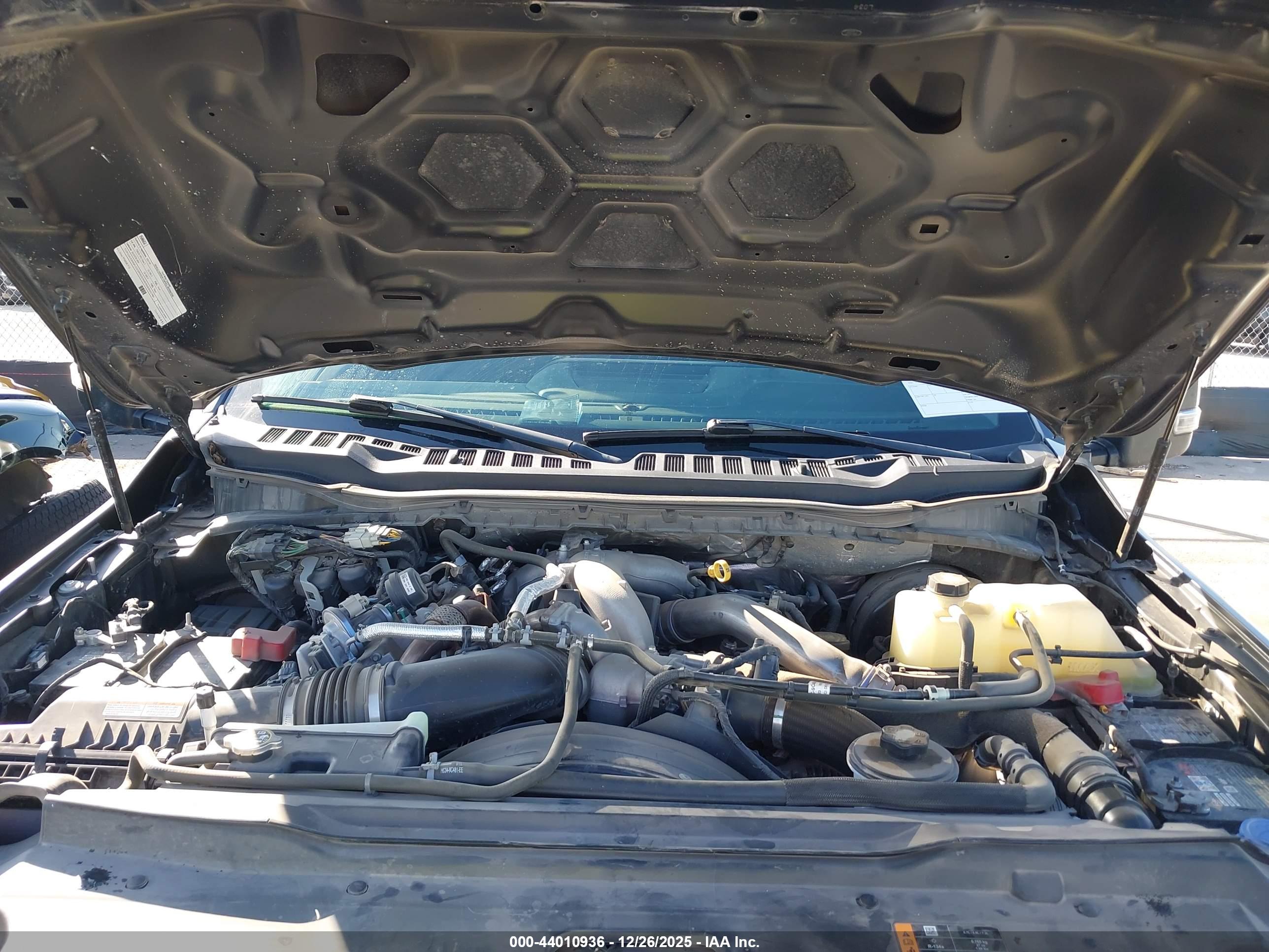FORD F-250 image 10