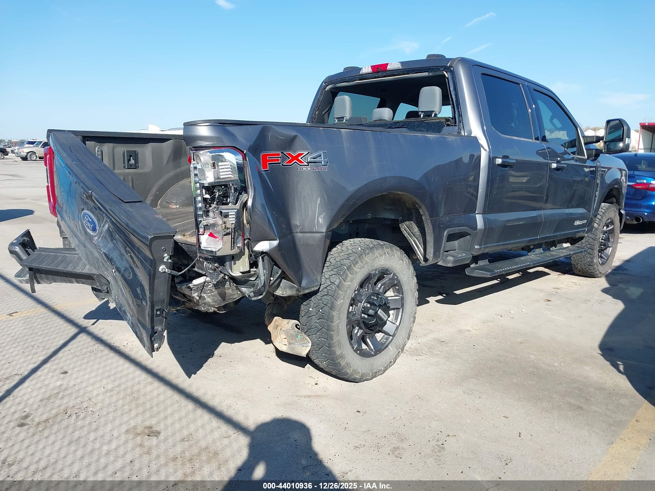 FORD F-250 image 4