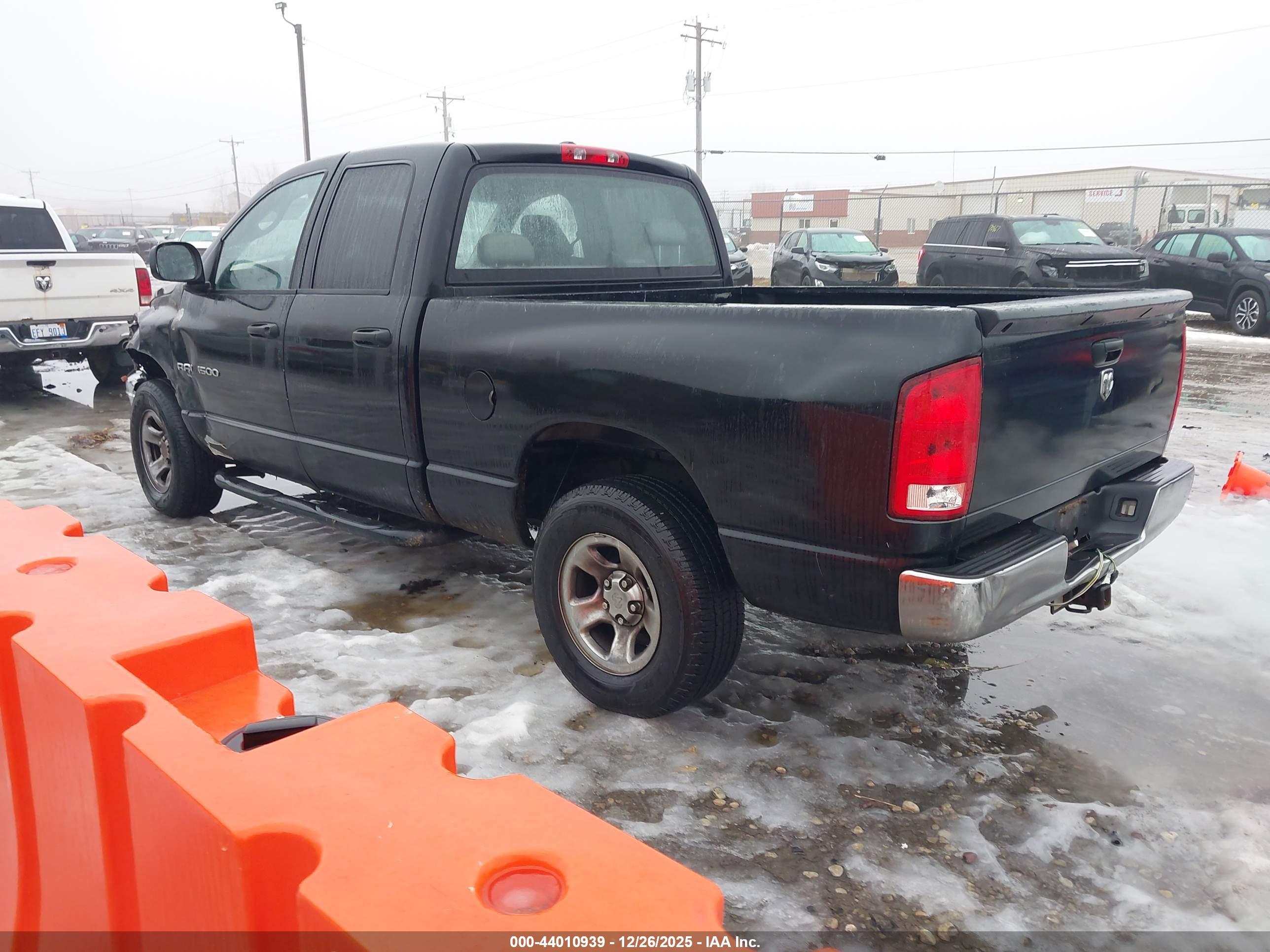 DODGE RAM image 3