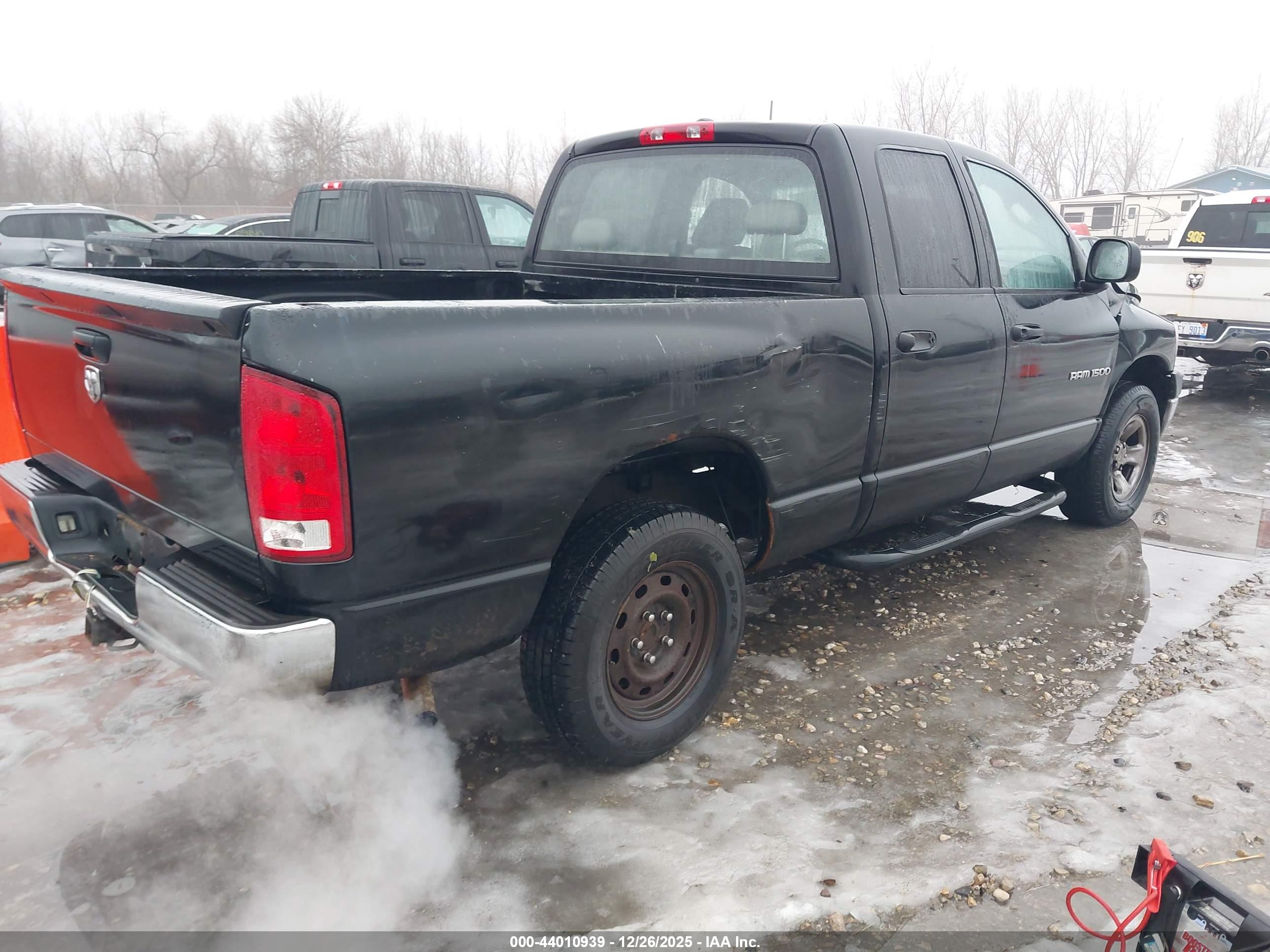 DODGE RAM image 4
