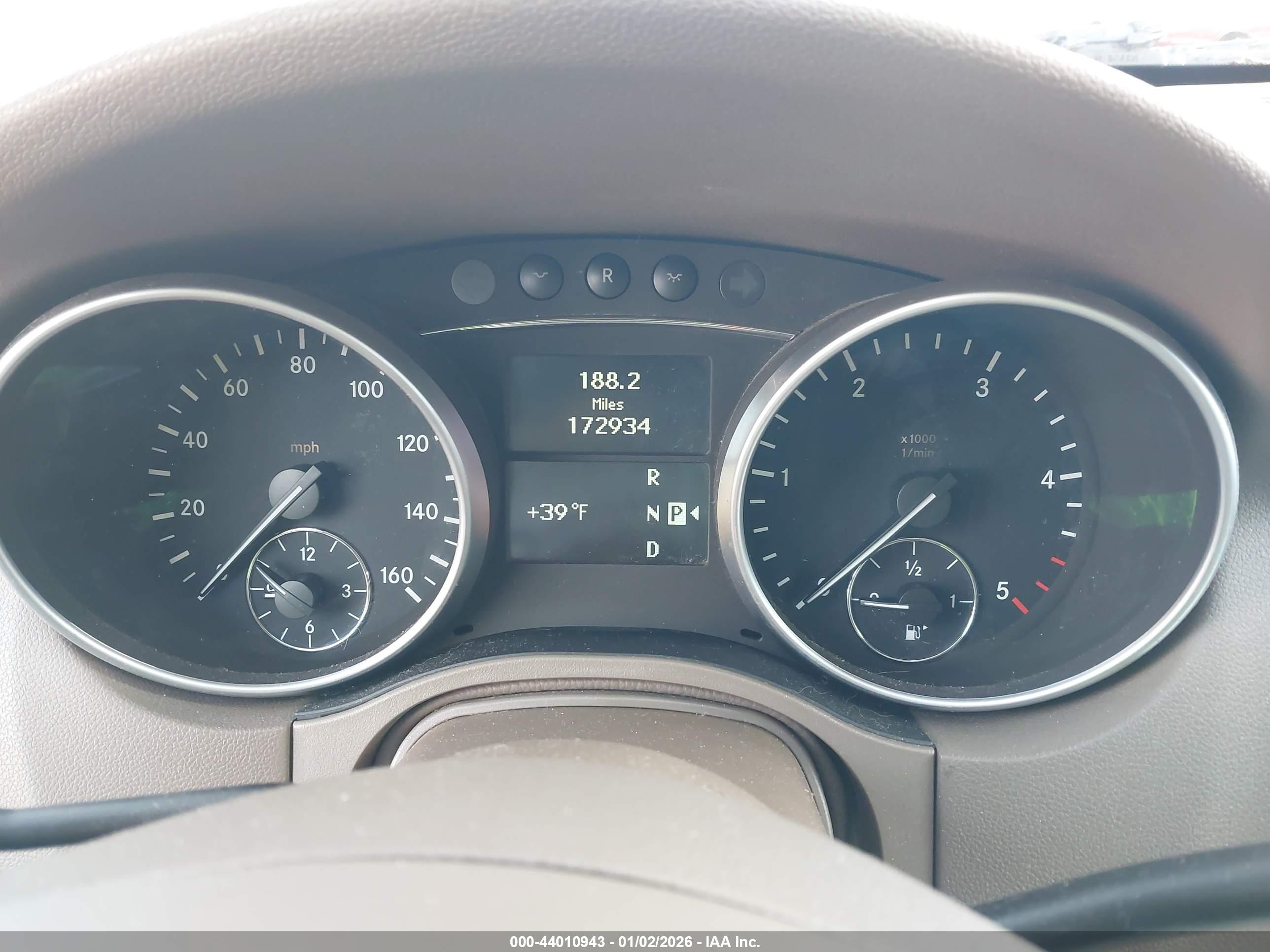 MERCEDES-BENZ ML image 7