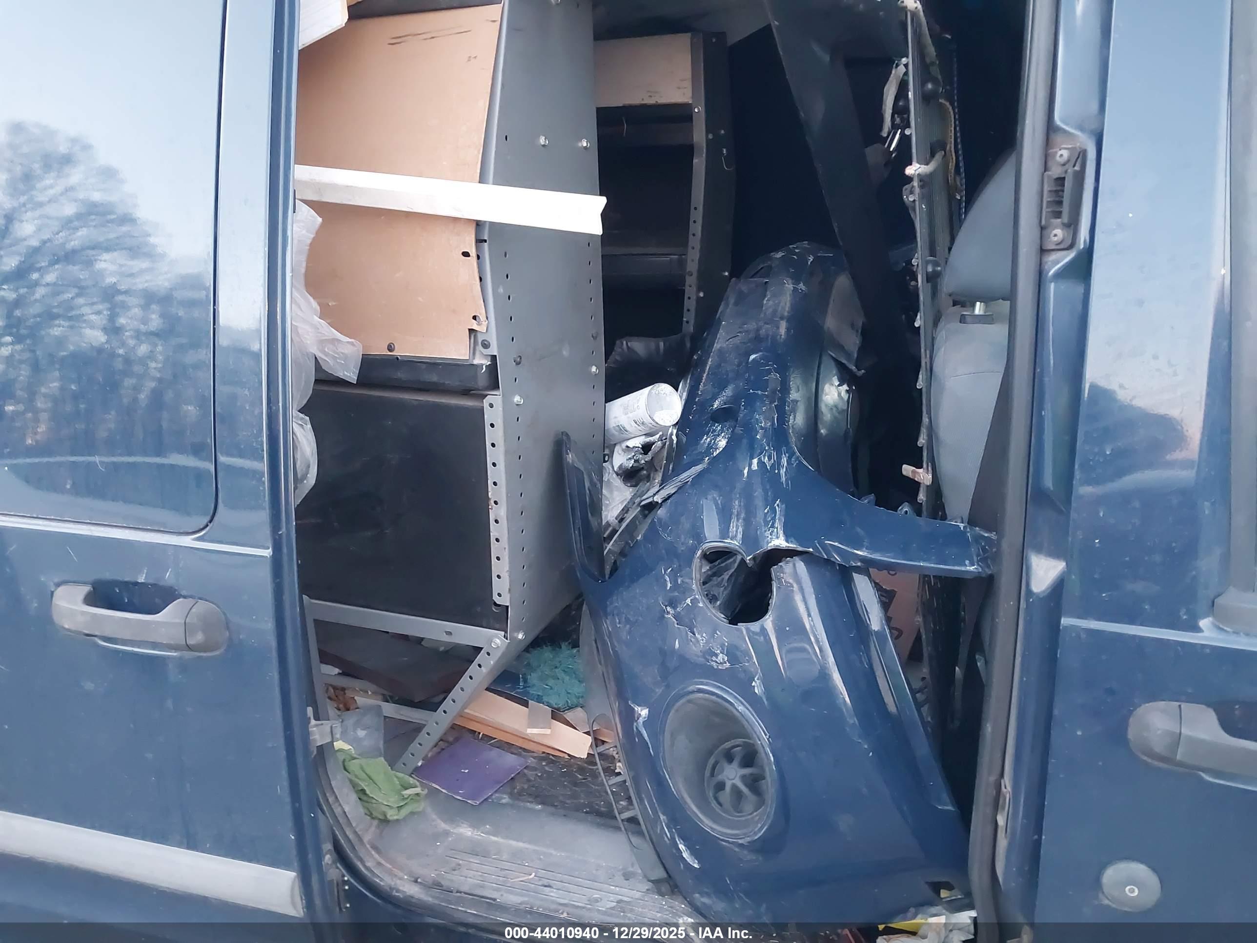 FORD TRANSIT image 8