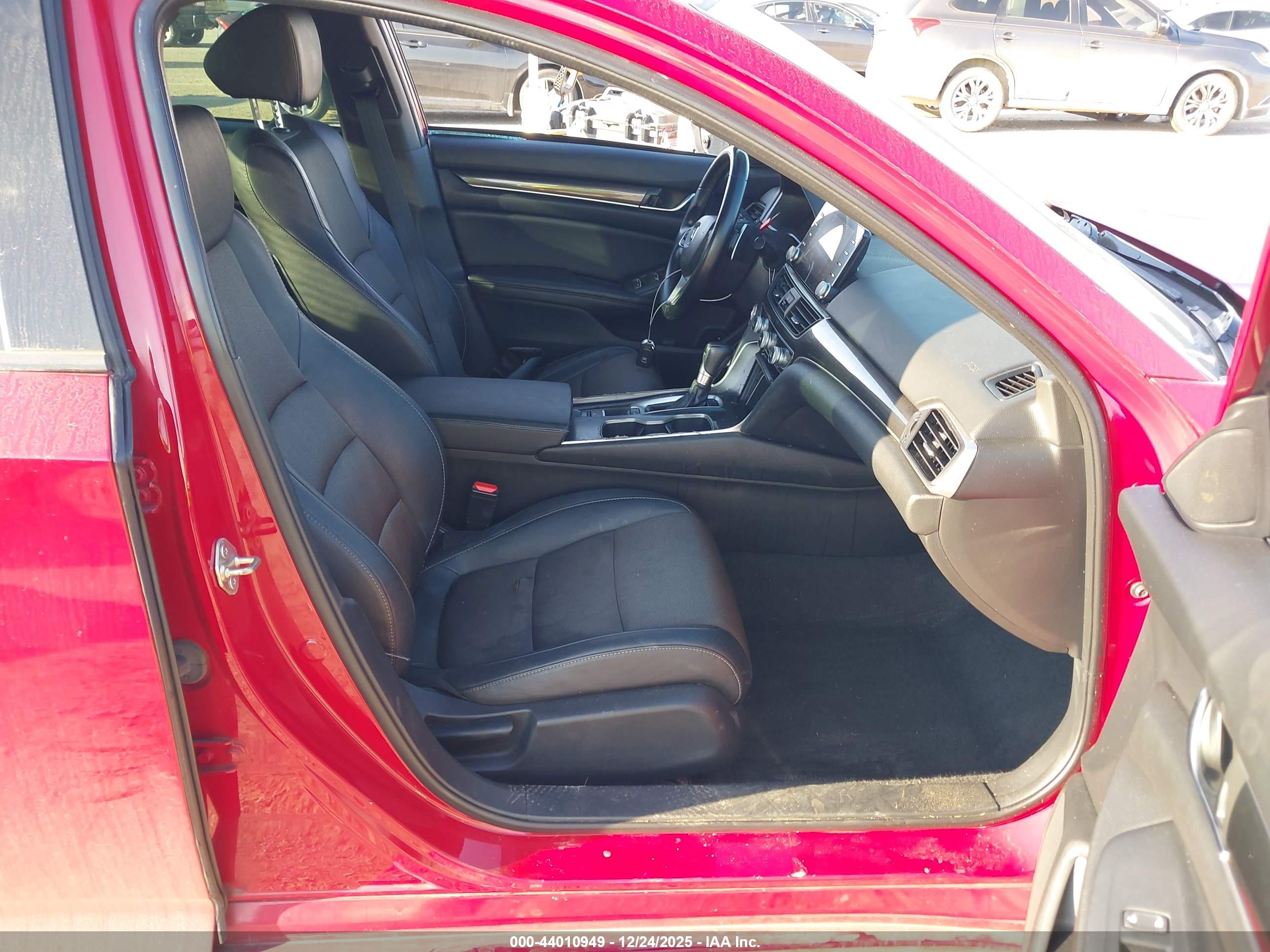 HONDA ACCORD image 5