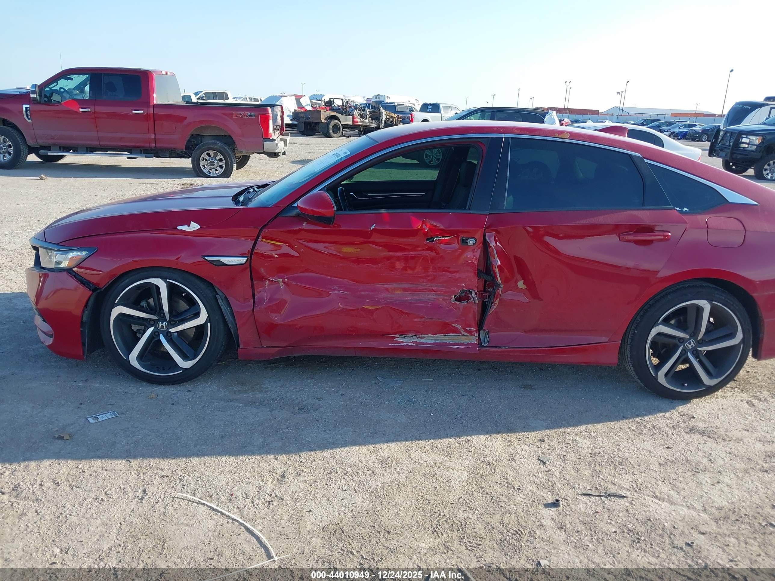 HONDA ACCORD image 6