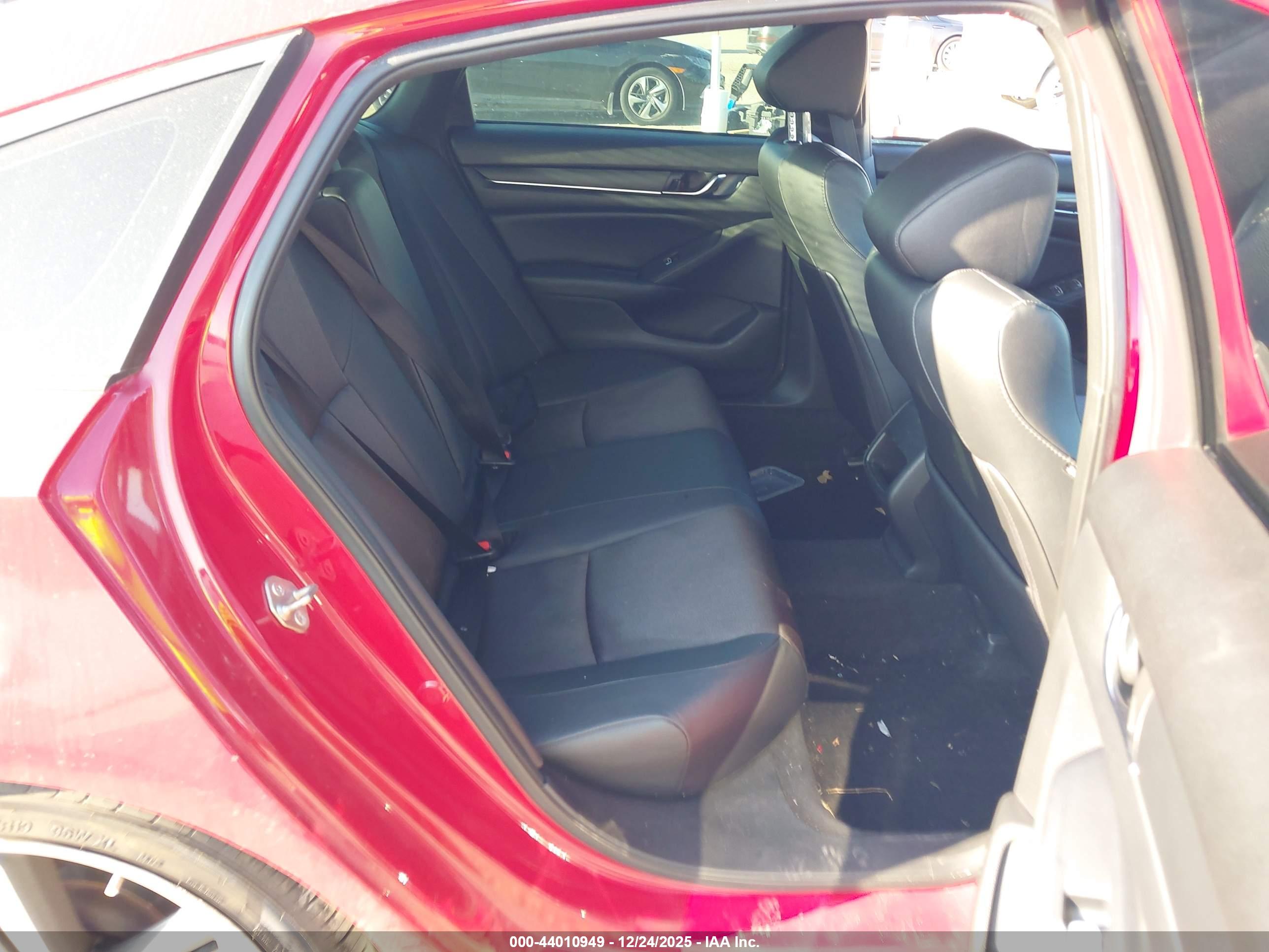 HONDA ACCORD image 8