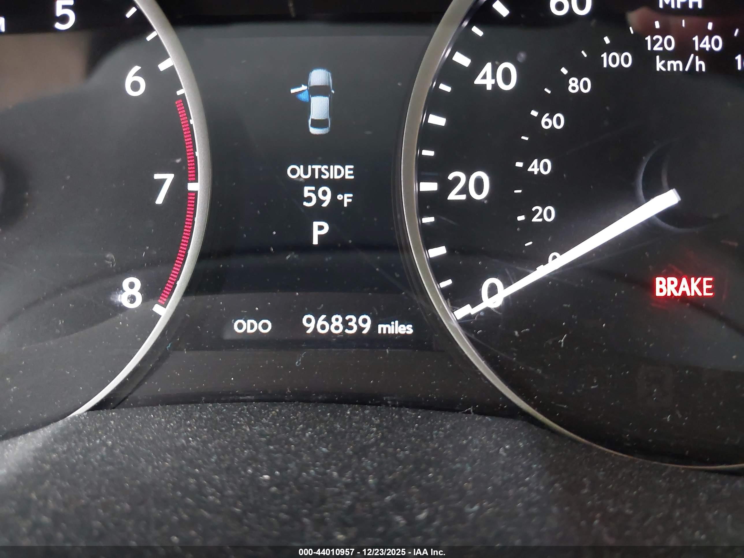 LEXUS ES image 7