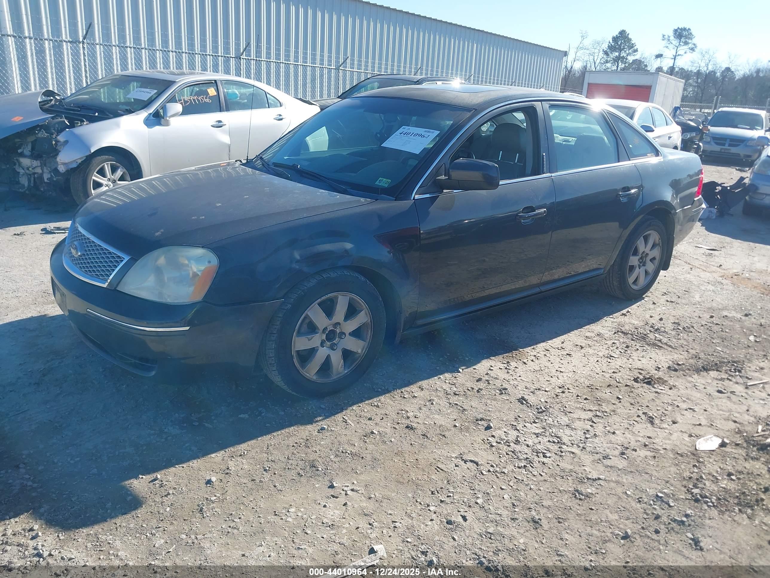 FORD FIVE image 2
