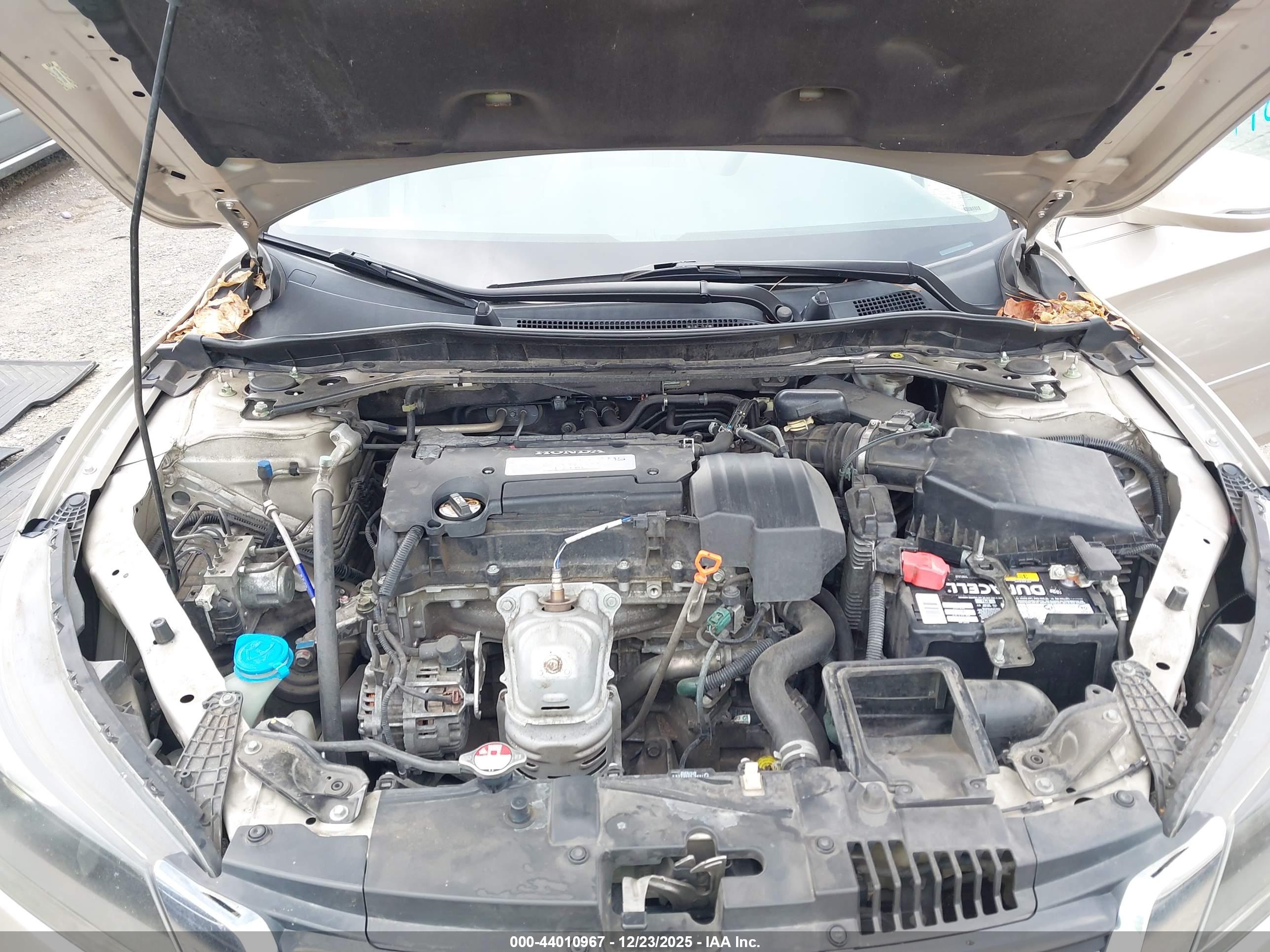 HONDA ACCORD image 10