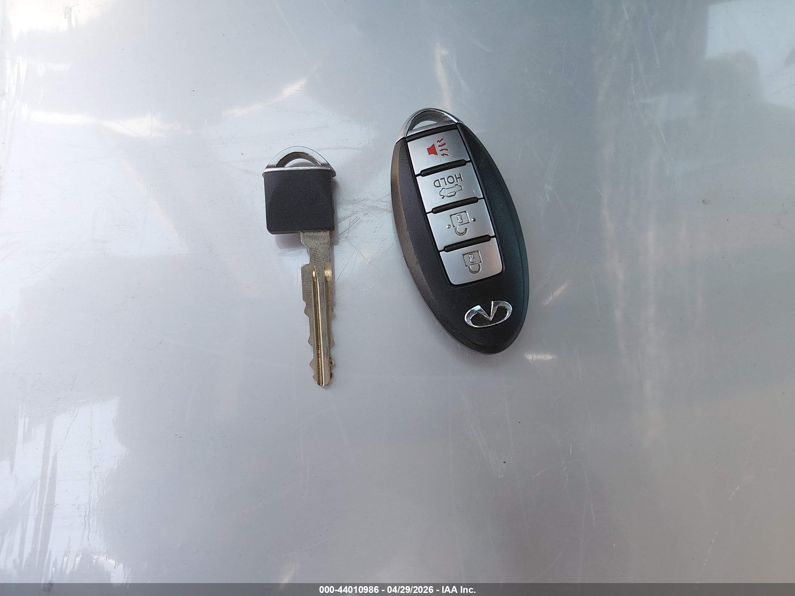 INFINITI G37 image 11