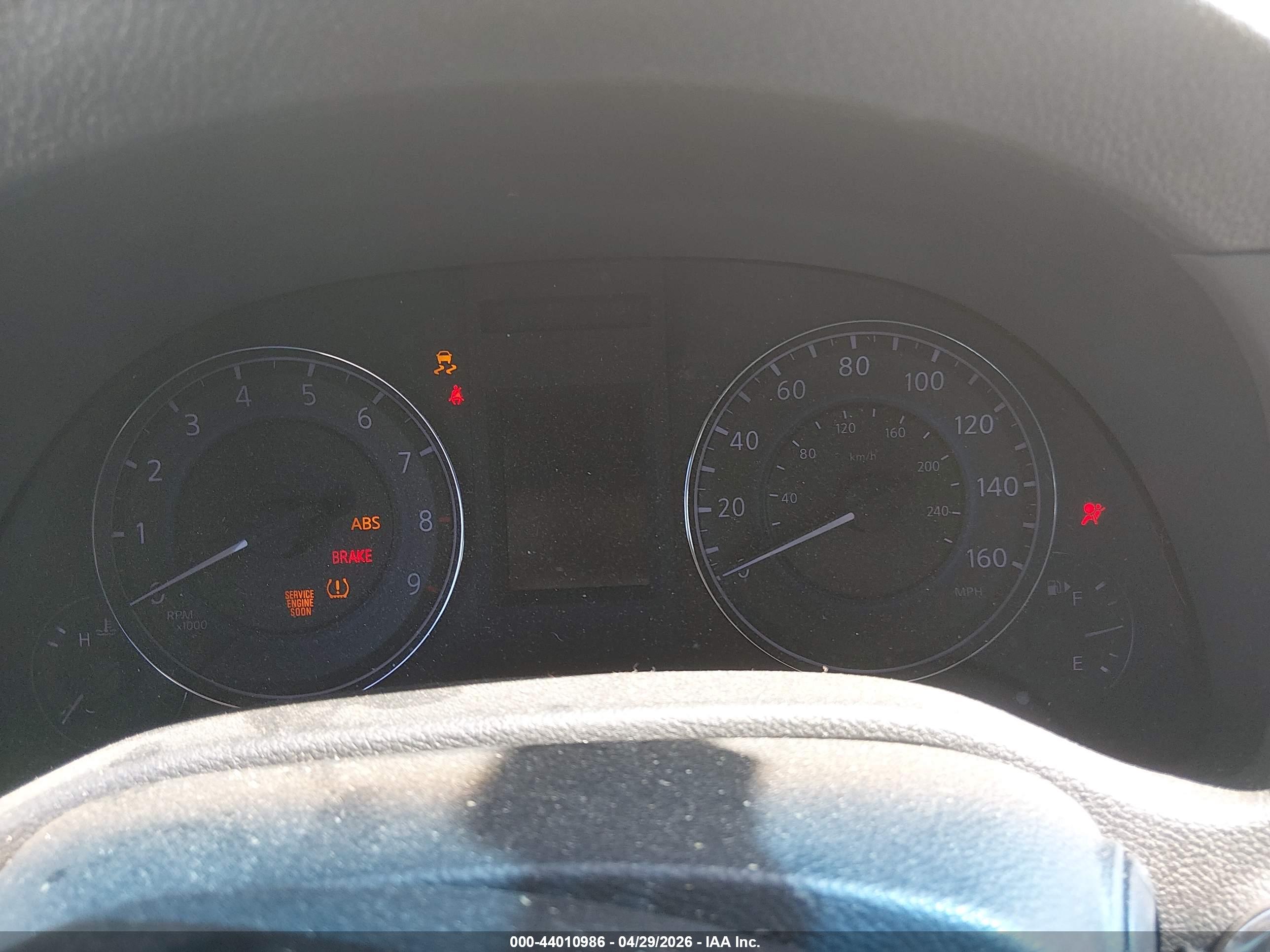 INFINITI G37 image 7