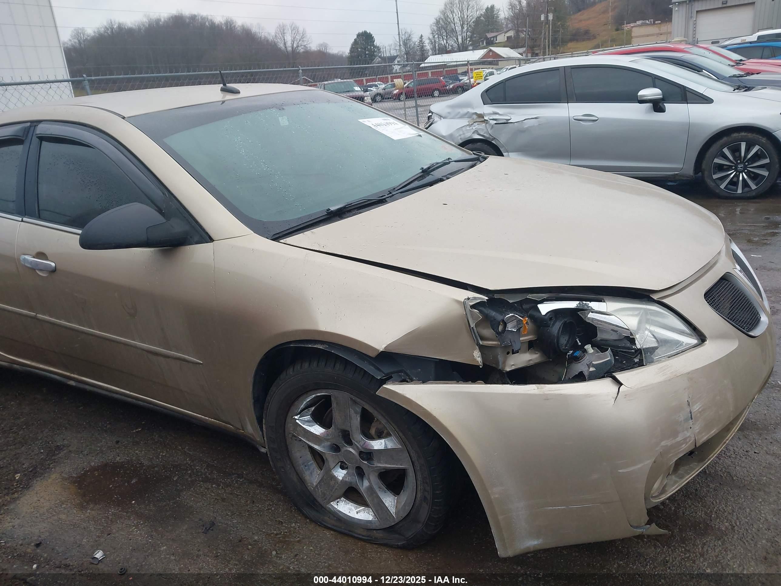 PONTIAC G6 image 6