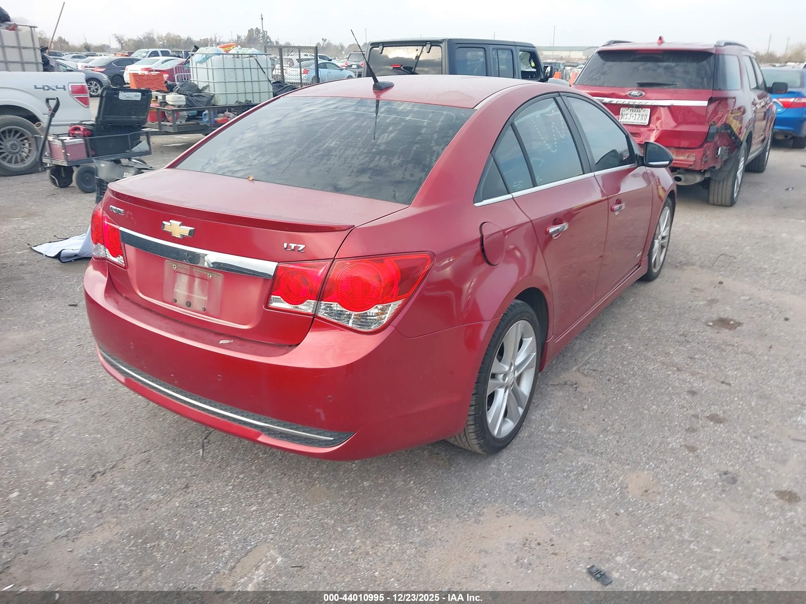 CHEVROLET CRUZE image 4