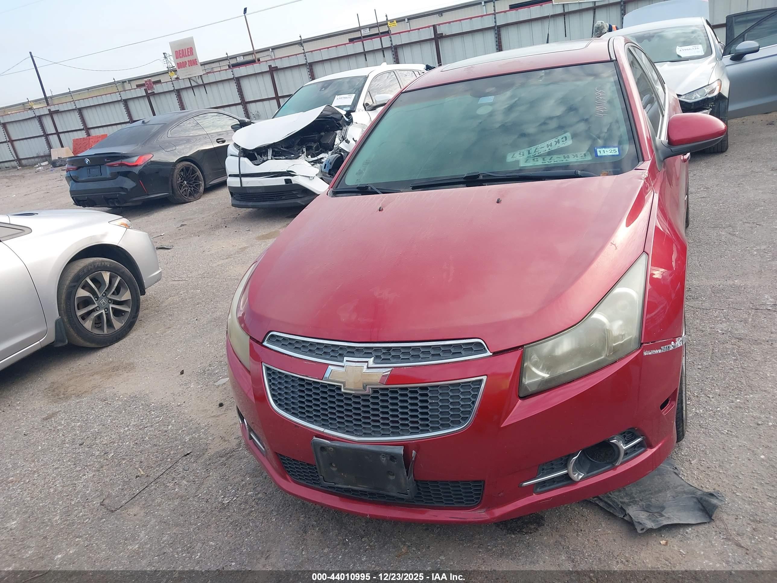 CHEVROLET CRUZE image 6