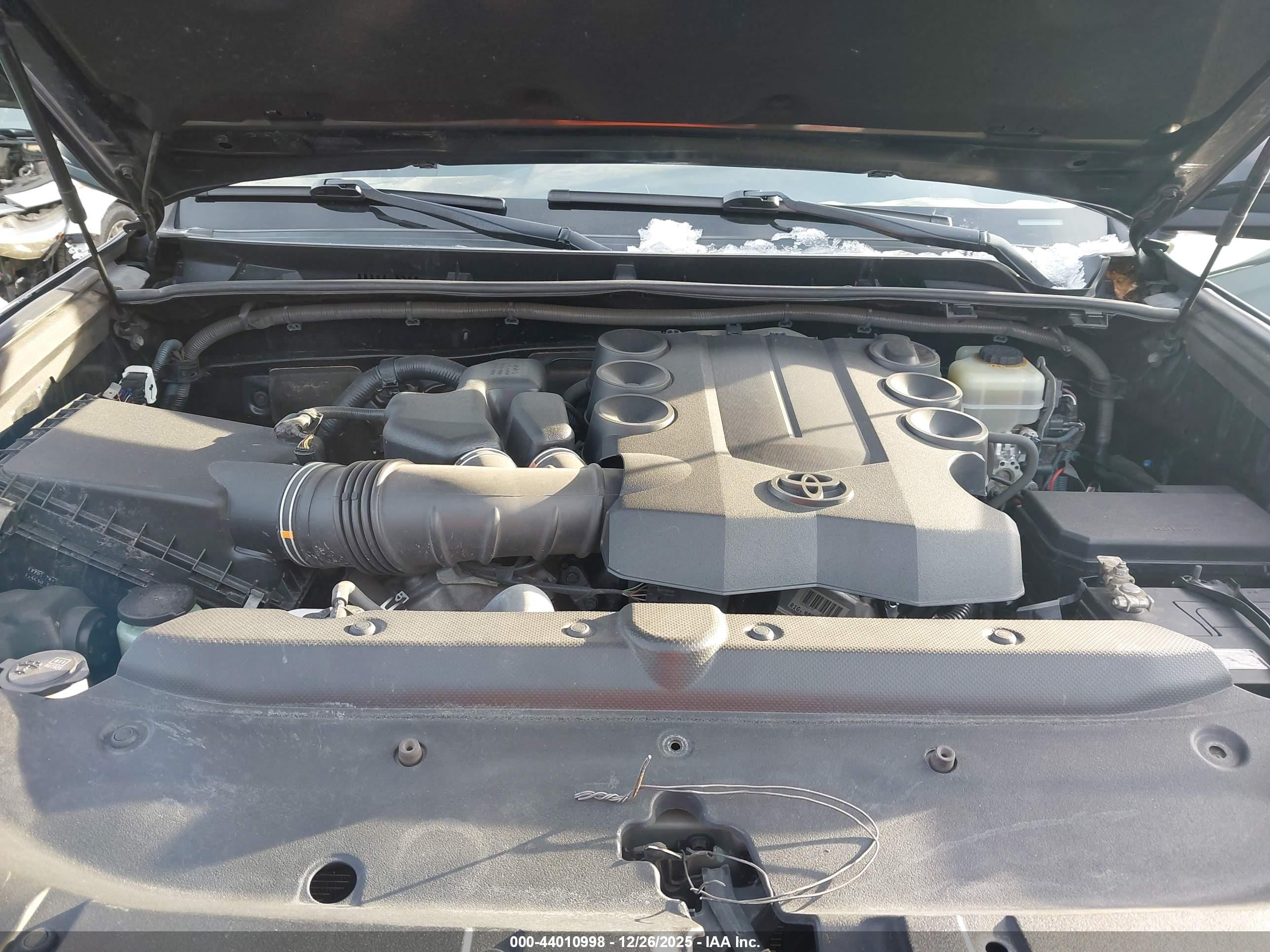 TOYOTA 4RUNNER image 10