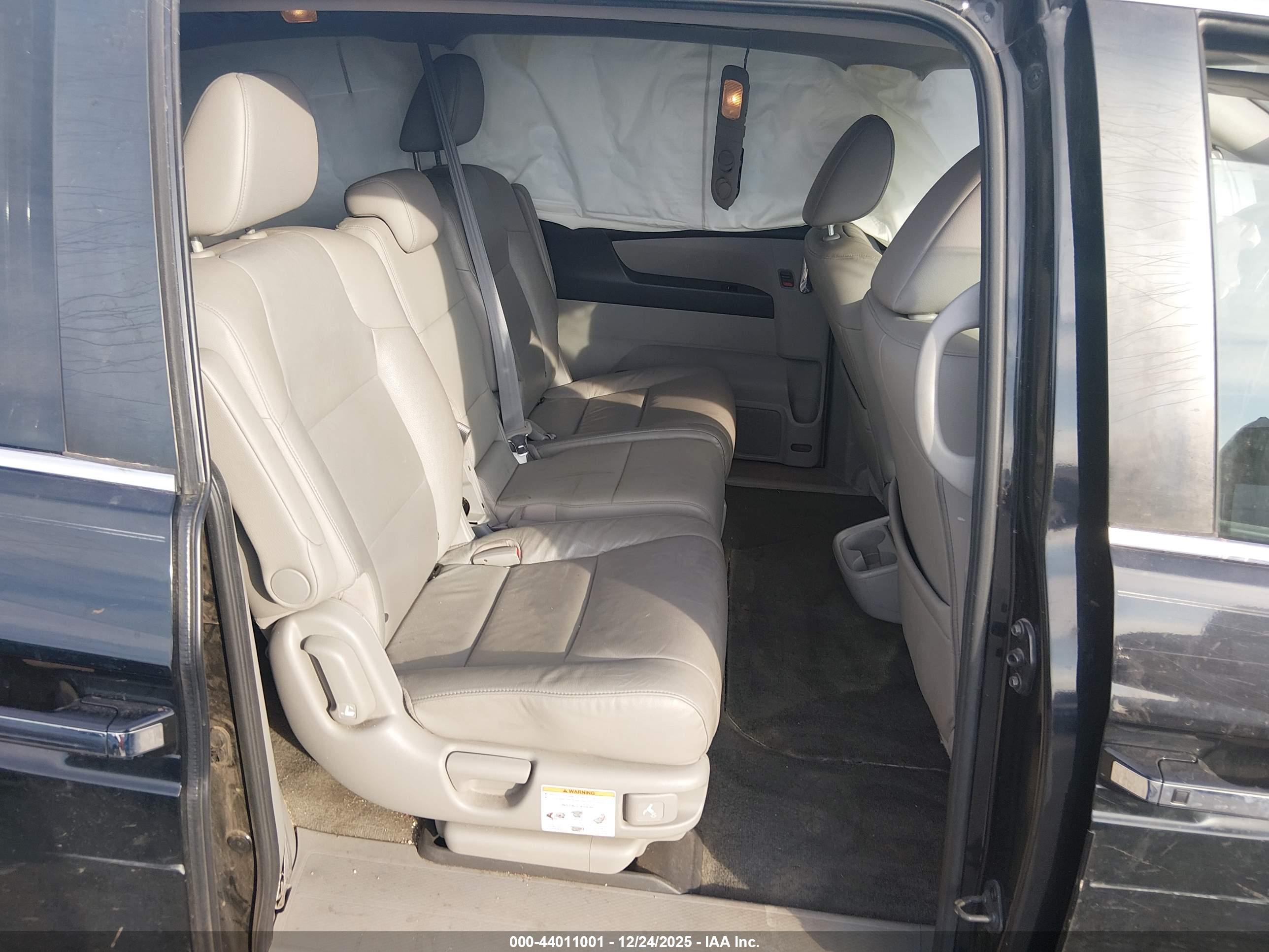 HONDA ODYSSEY image 8
