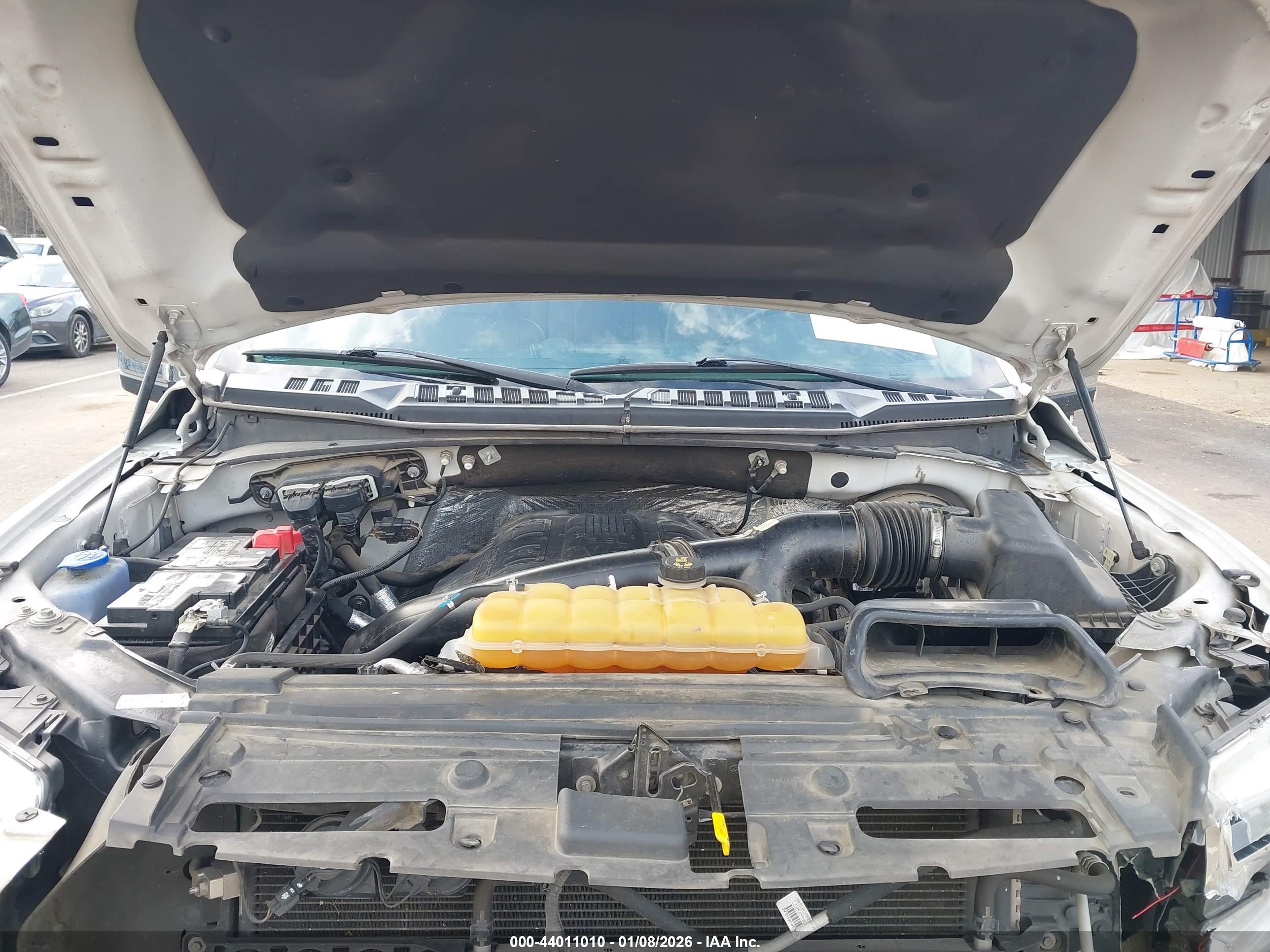 FORD F-150 image 10