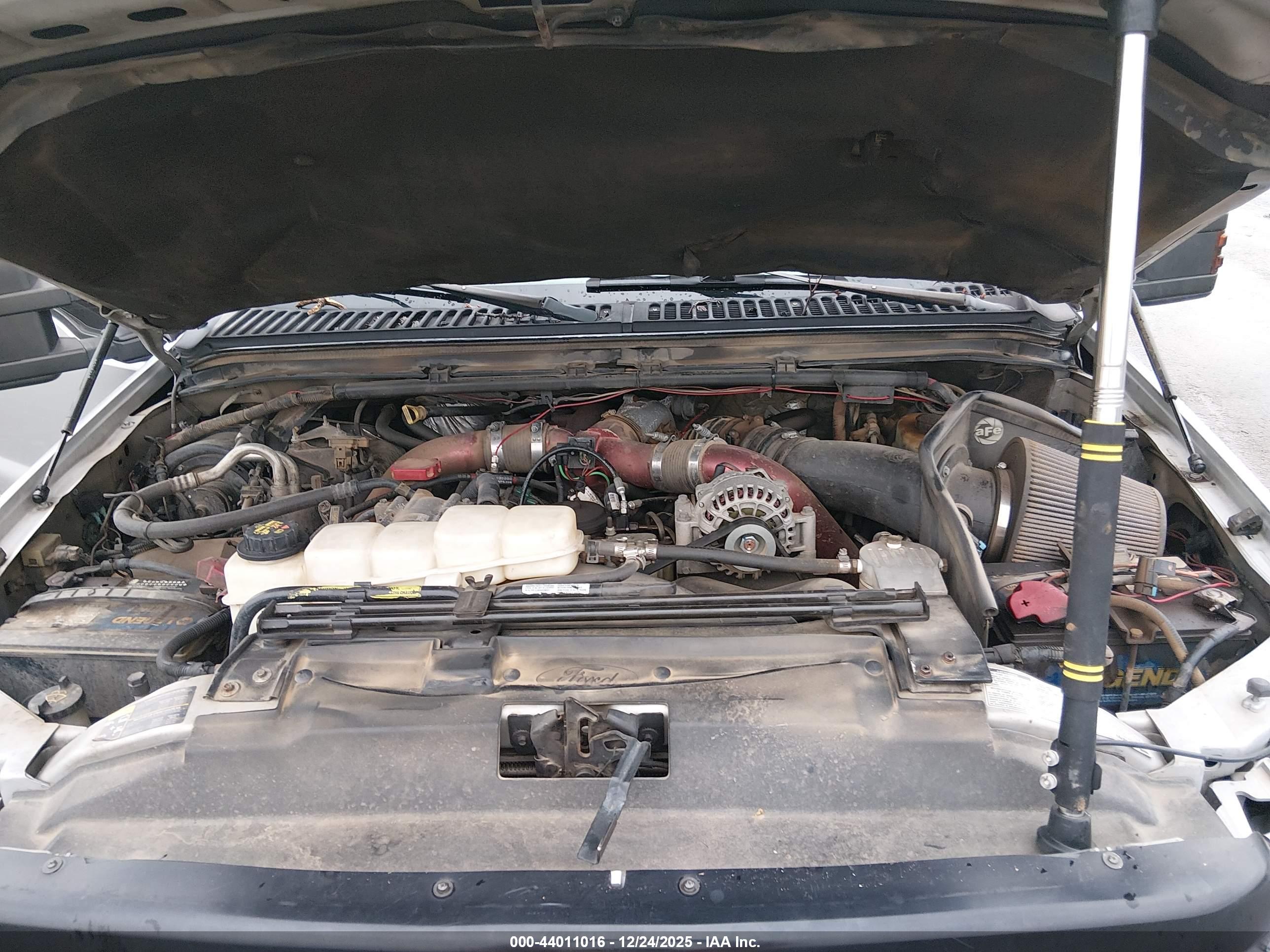 FORD F-250 image 10