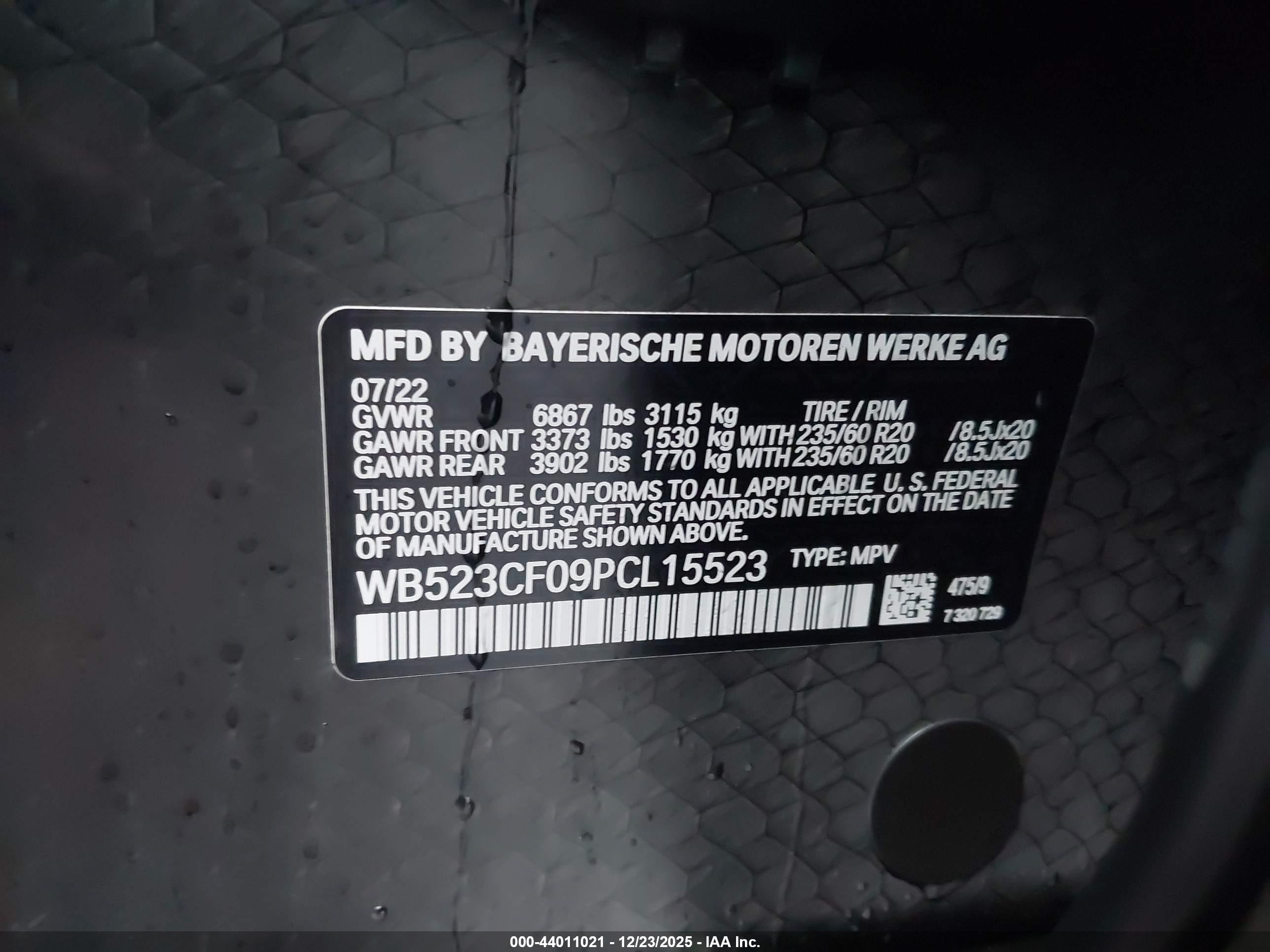 BMW IX image 9