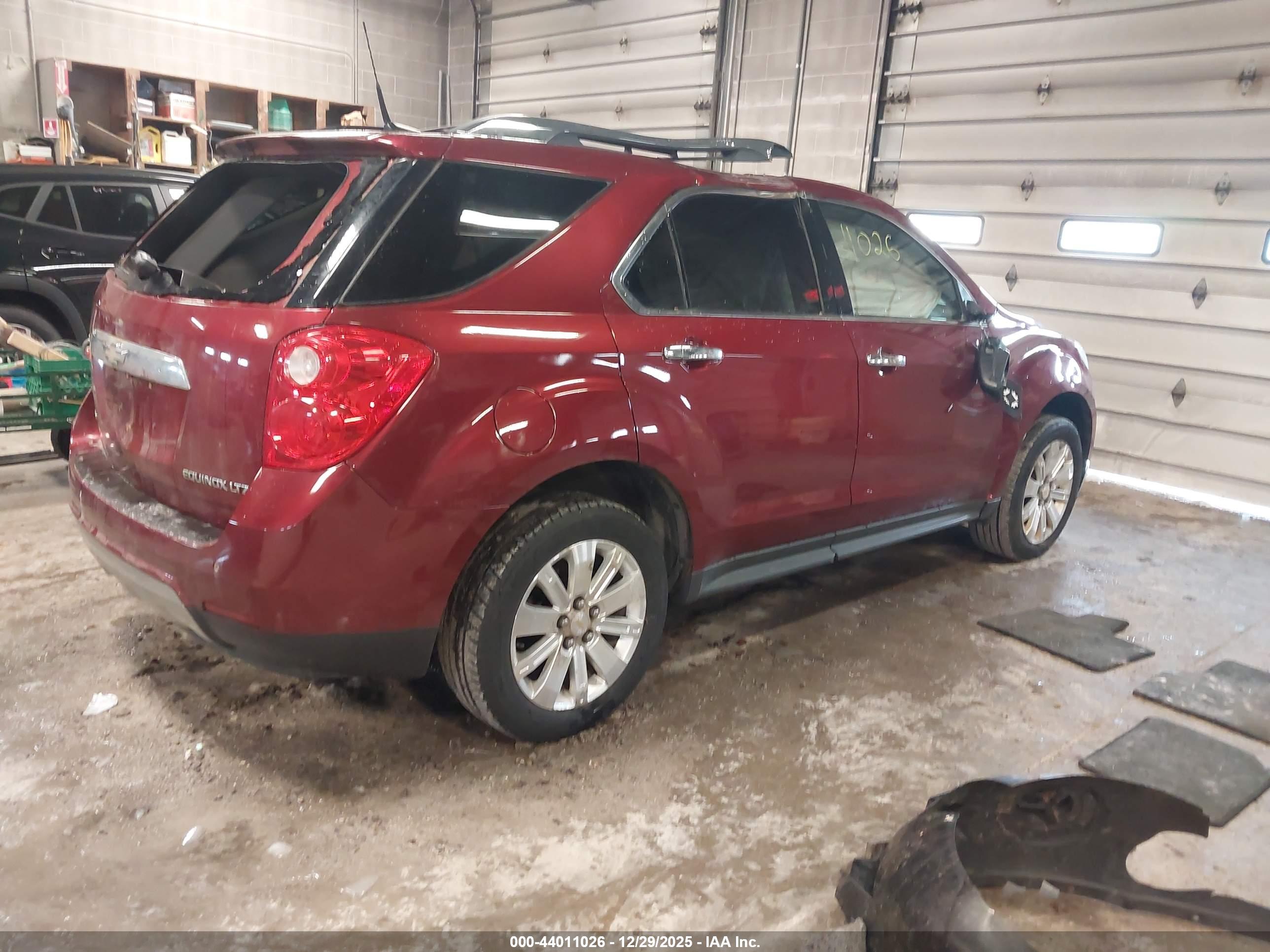 CHEVROLET EQUINOX image 4
