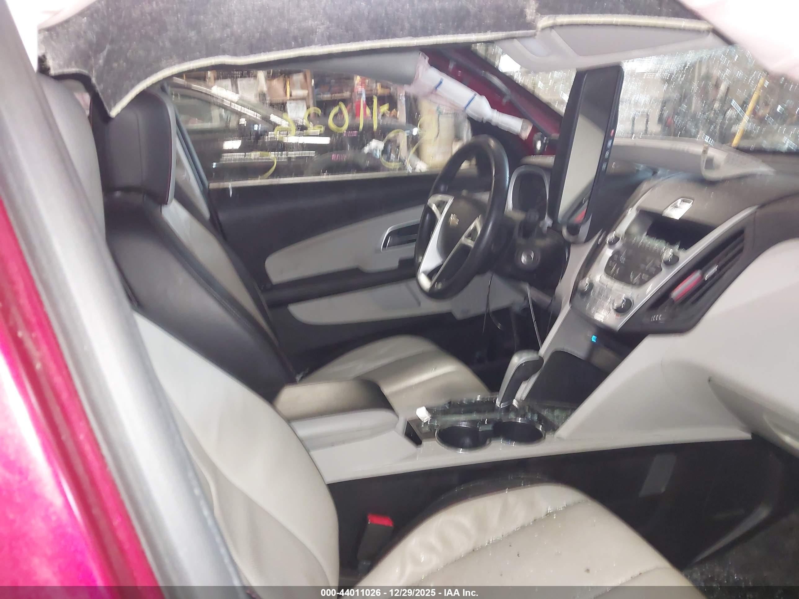 CHEVROLET EQUINOX image 5