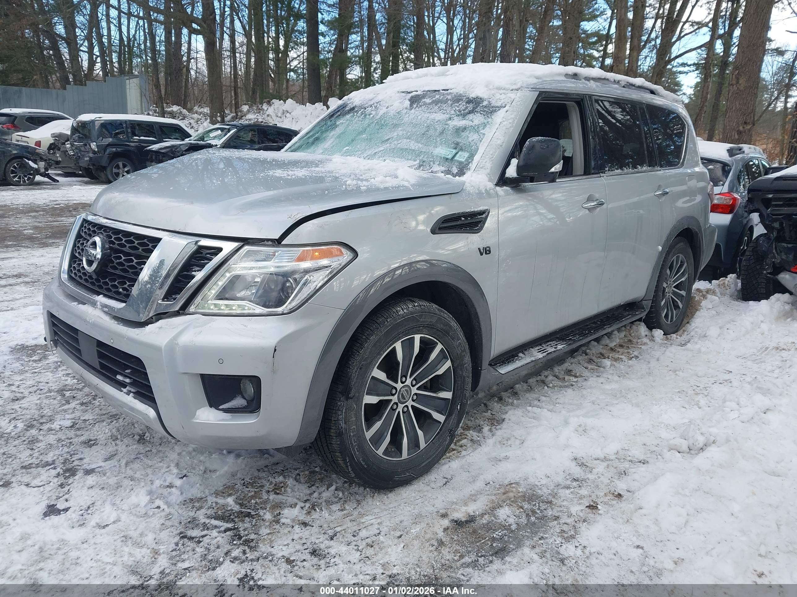 NISSAN ARMADA image 2