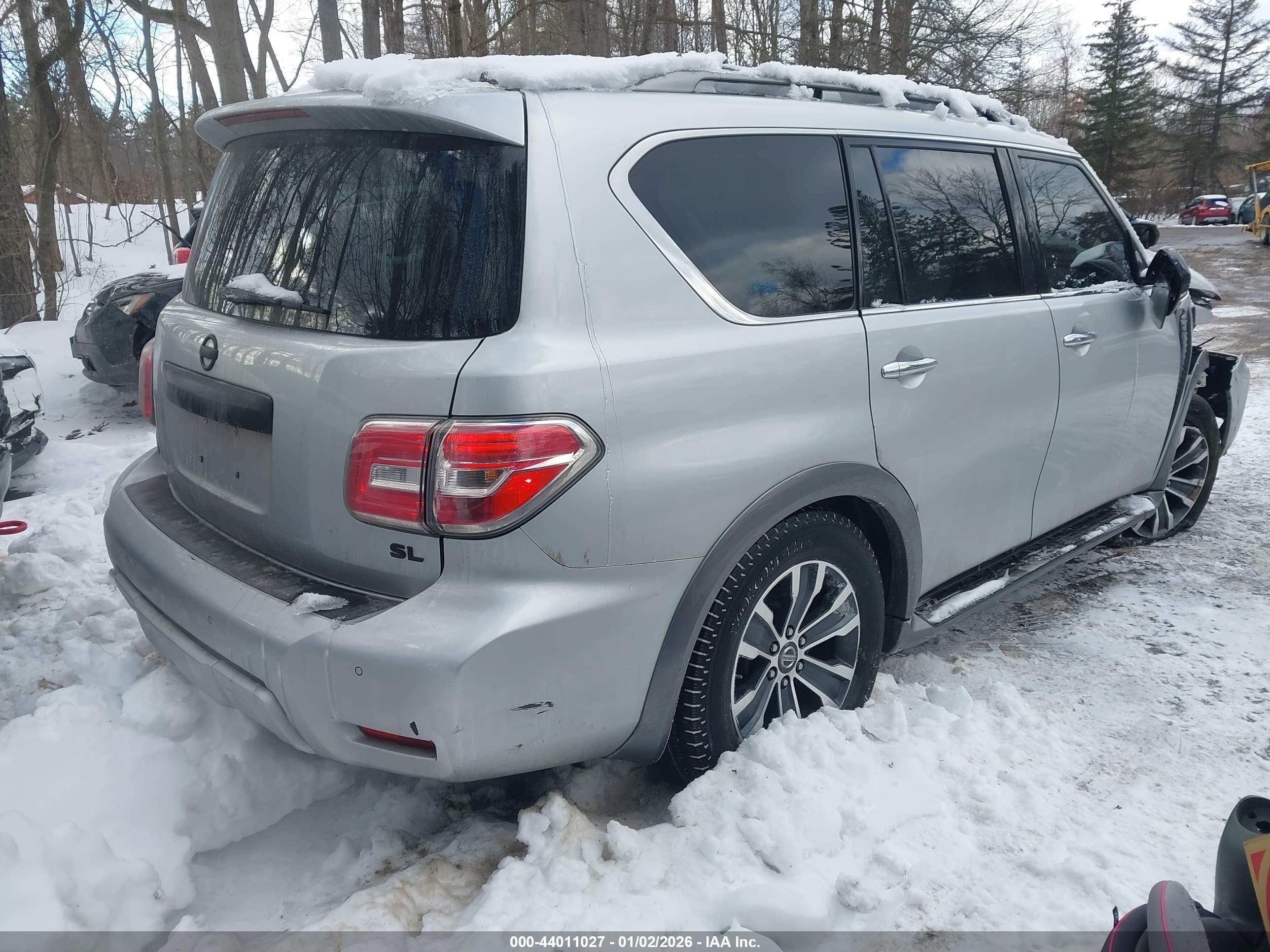 NISSAN ARMADA image 4