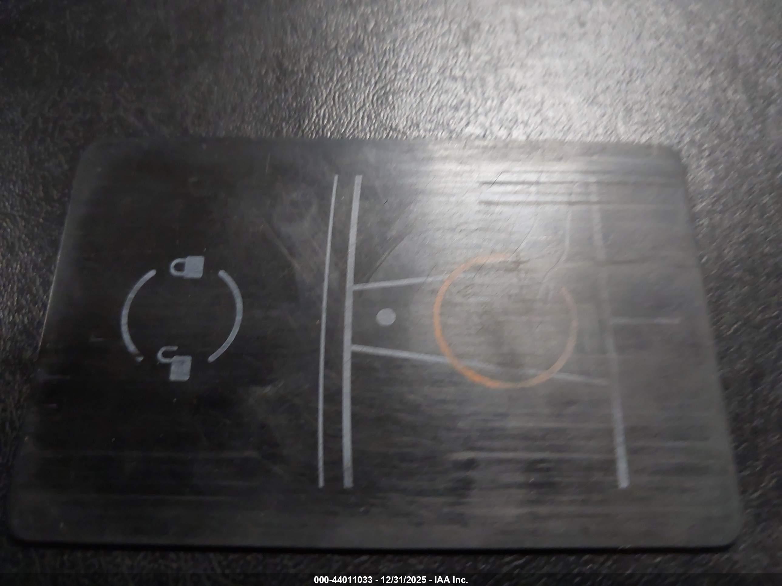TESLA MODEL image 11