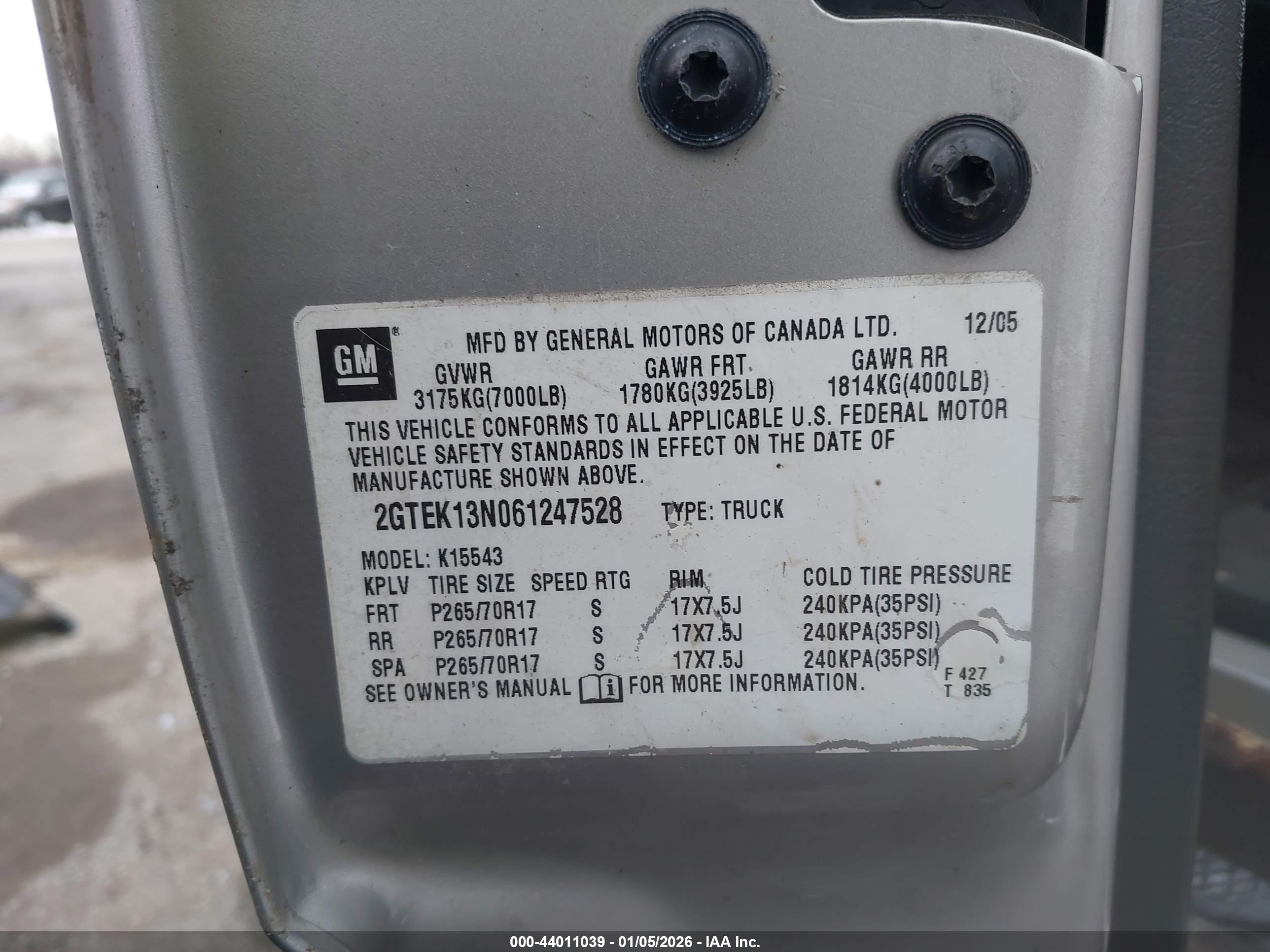 GMC SIERRA image 9