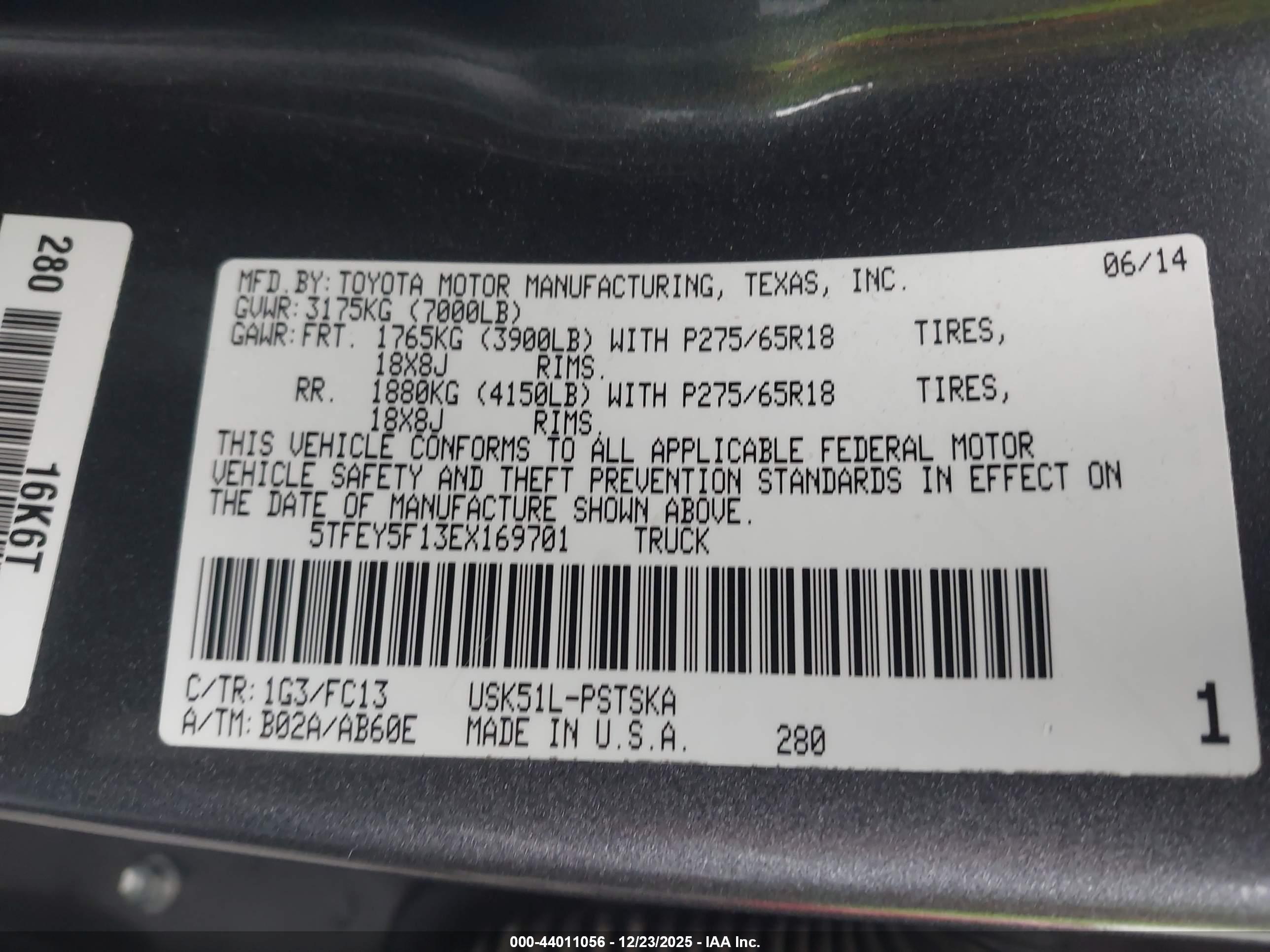 TOYOTA TUNDRA image 9