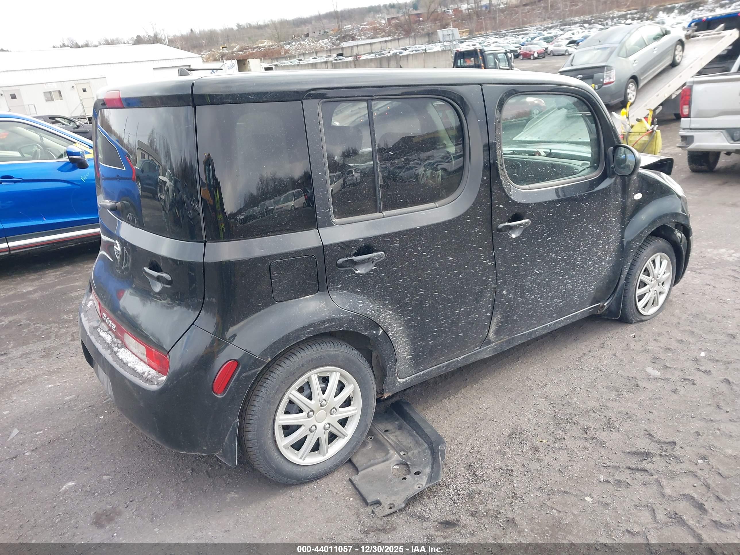 NISSAN CUBE image 4
